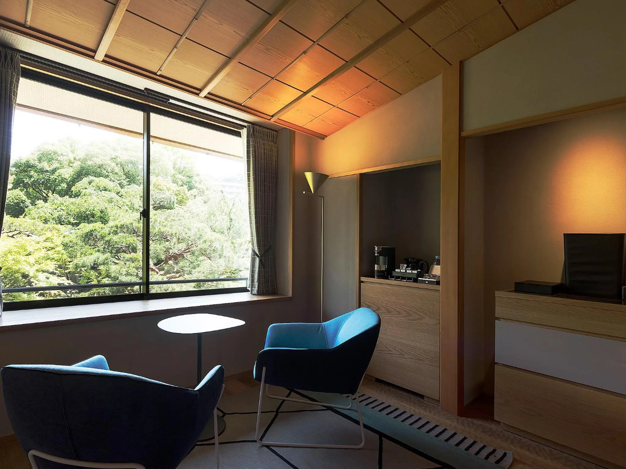 Photo of the whole room in Nanzenji sando KIKUSUI