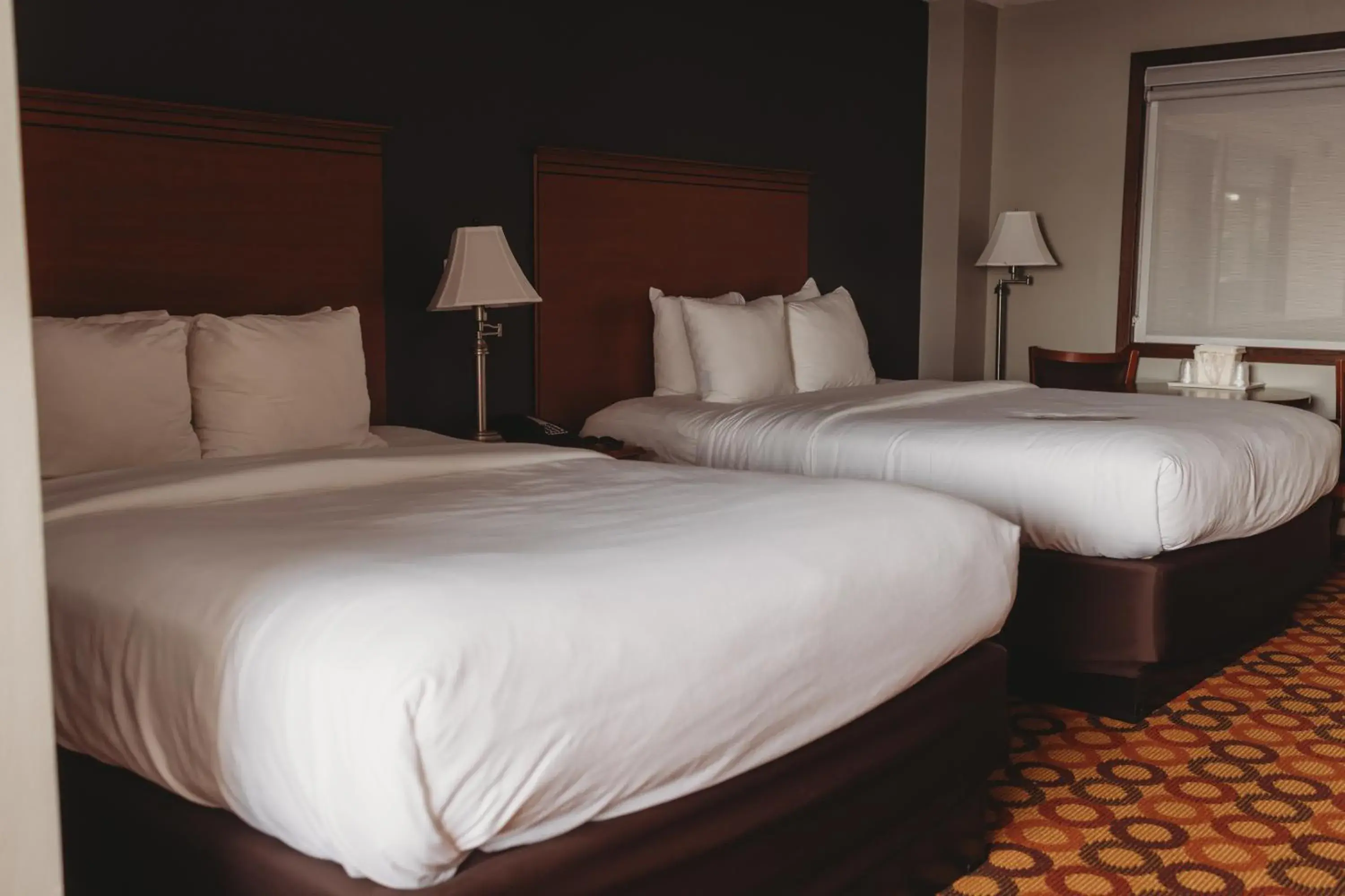 Bed in Clarion Inn Bed in Clarion Inn