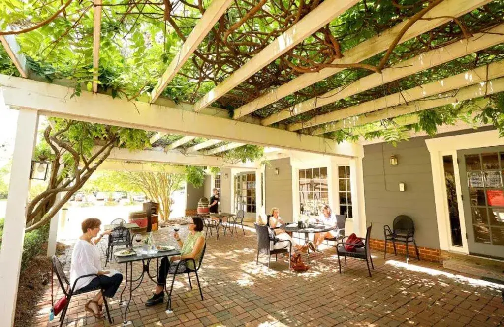 Restaurant/places to eat in Wedmore Place Restaurant/places to eat in Wedmore Place