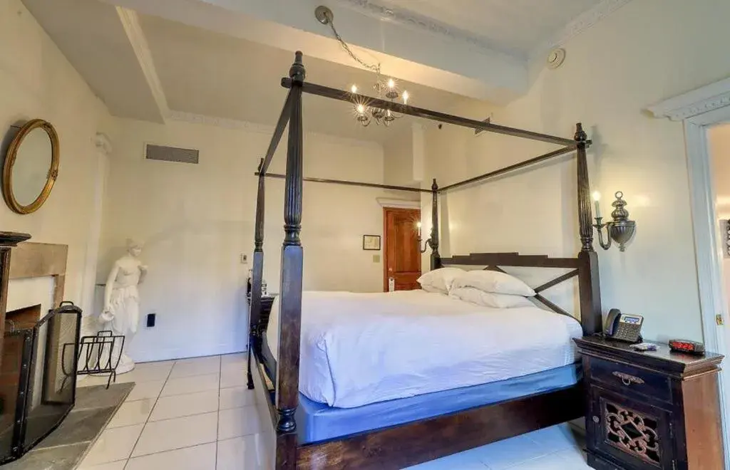 Bed in Wedmore Place Bed in Wedmore Place