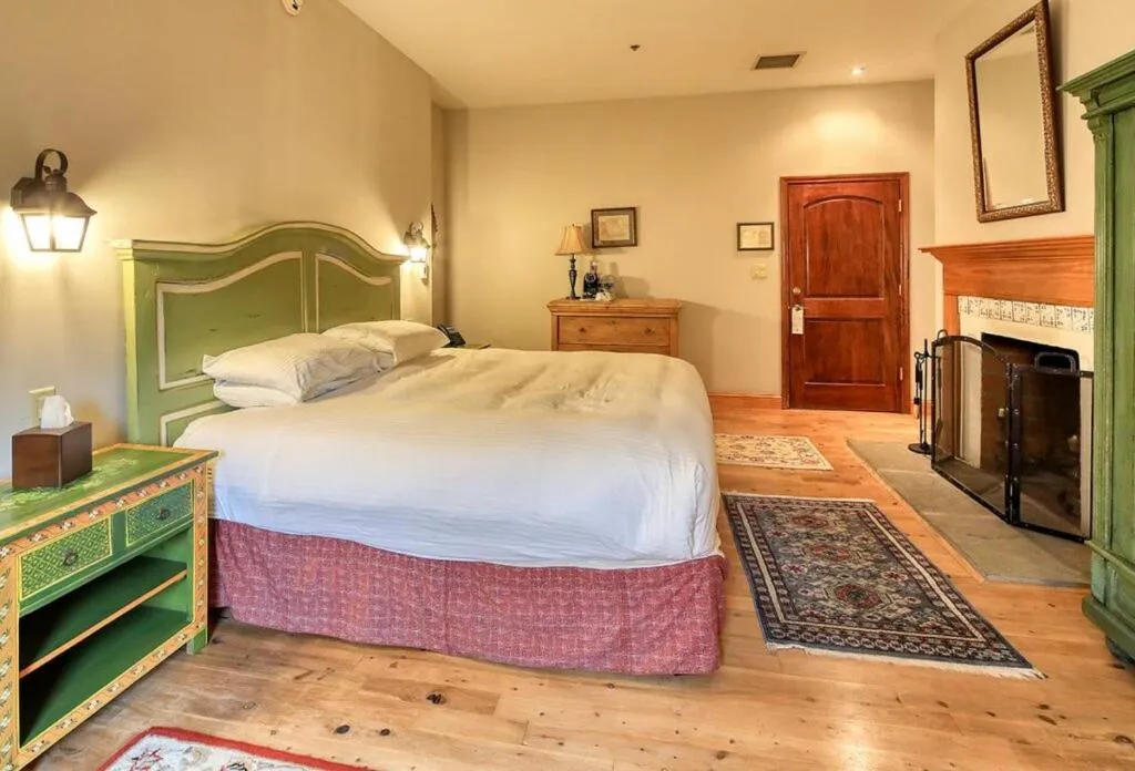 Bed in Wedmore Place