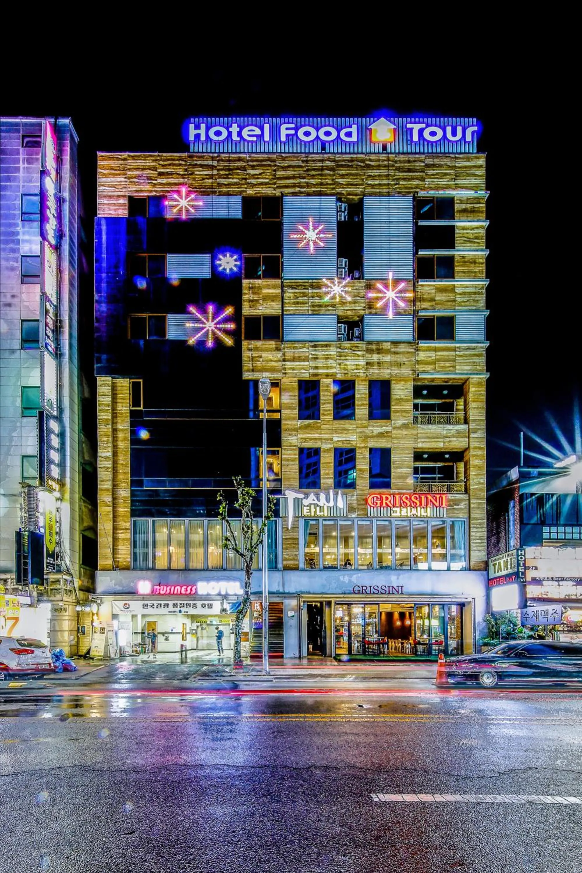 Property building in BOLTON Hotel
