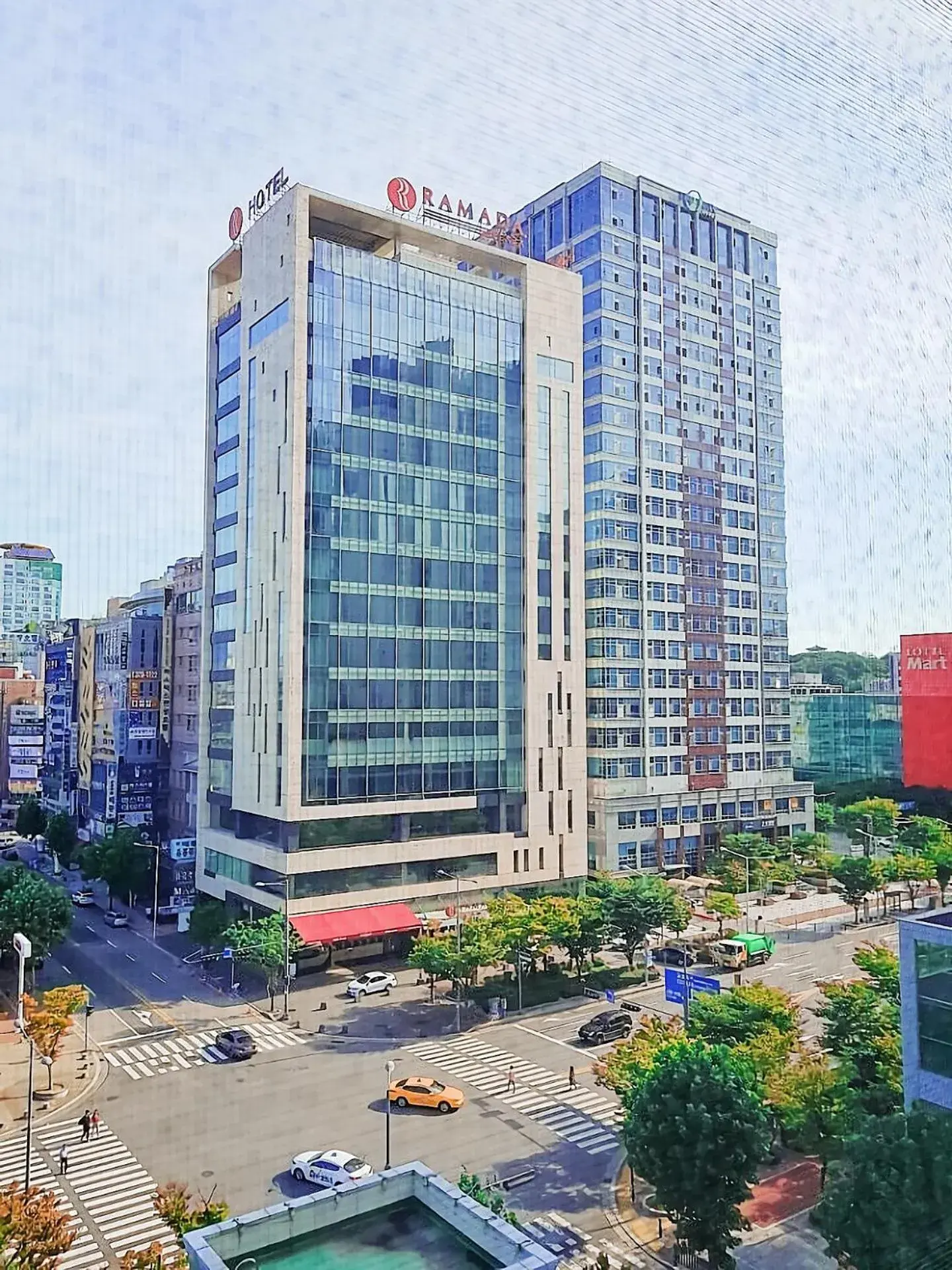 City view in BOLTON Hotel City view in BOLTON Hotel