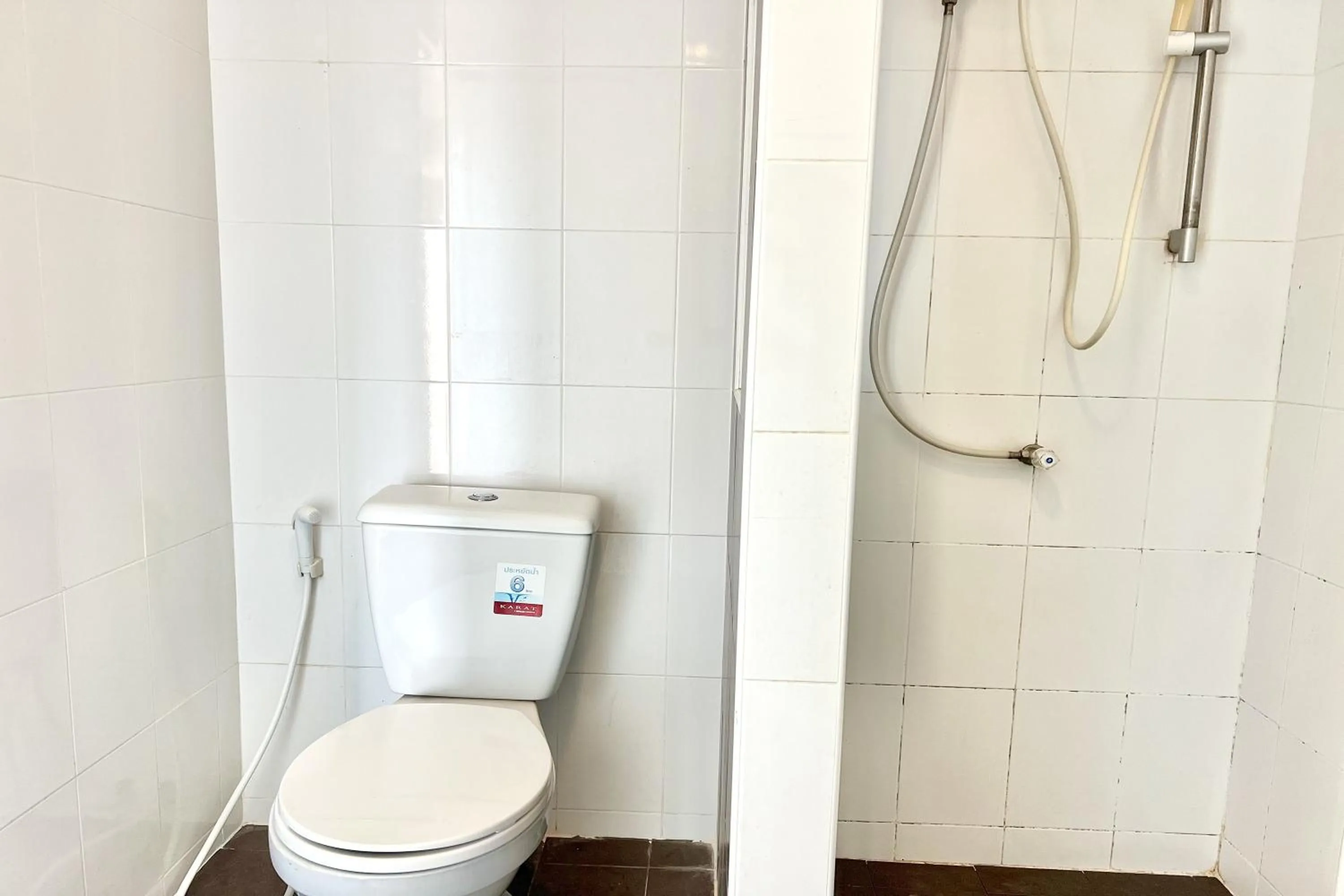 Shower in Grand Place Resort