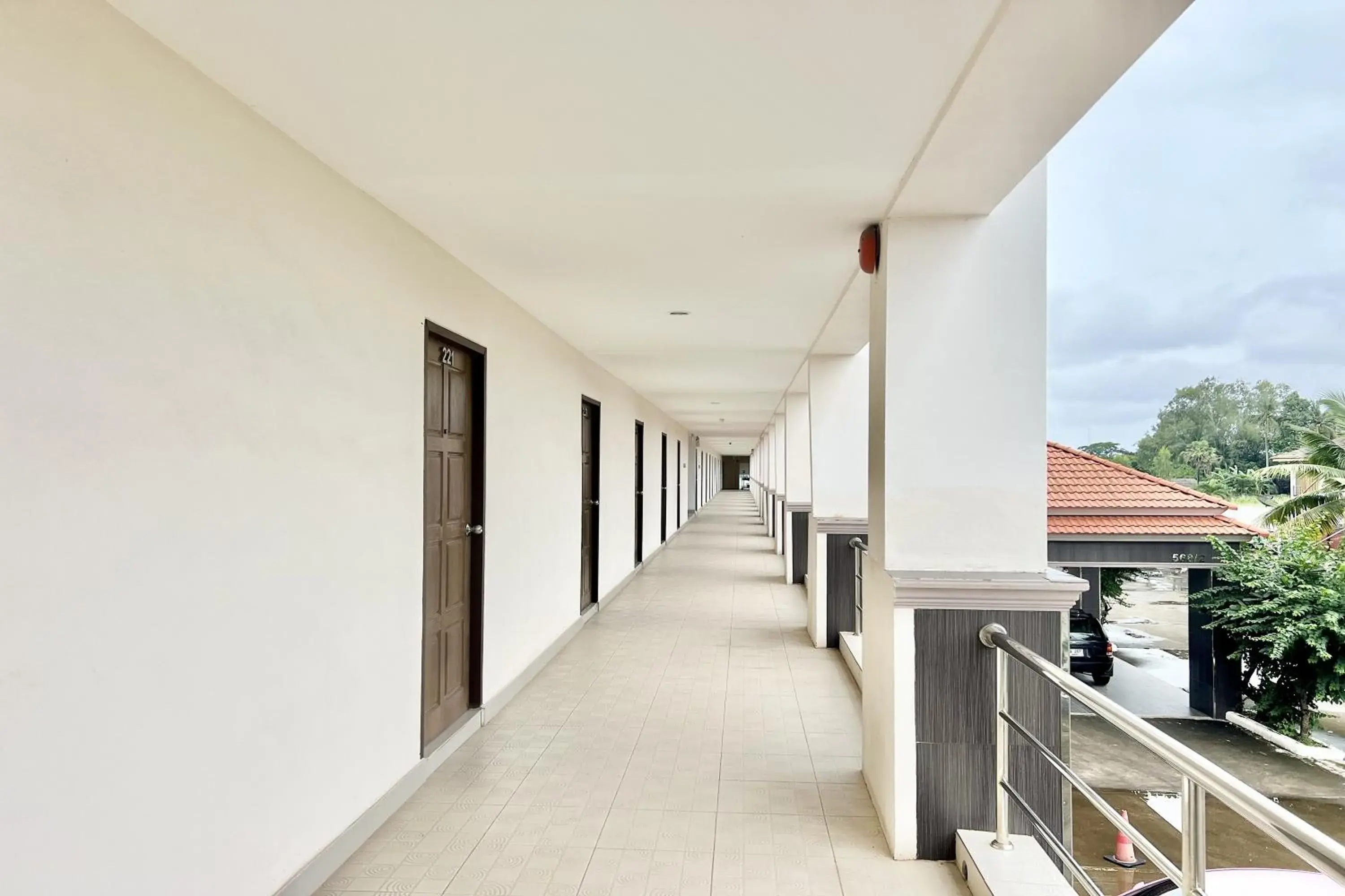 Property building in Grand Place Resort Property building in Grand Place Resort