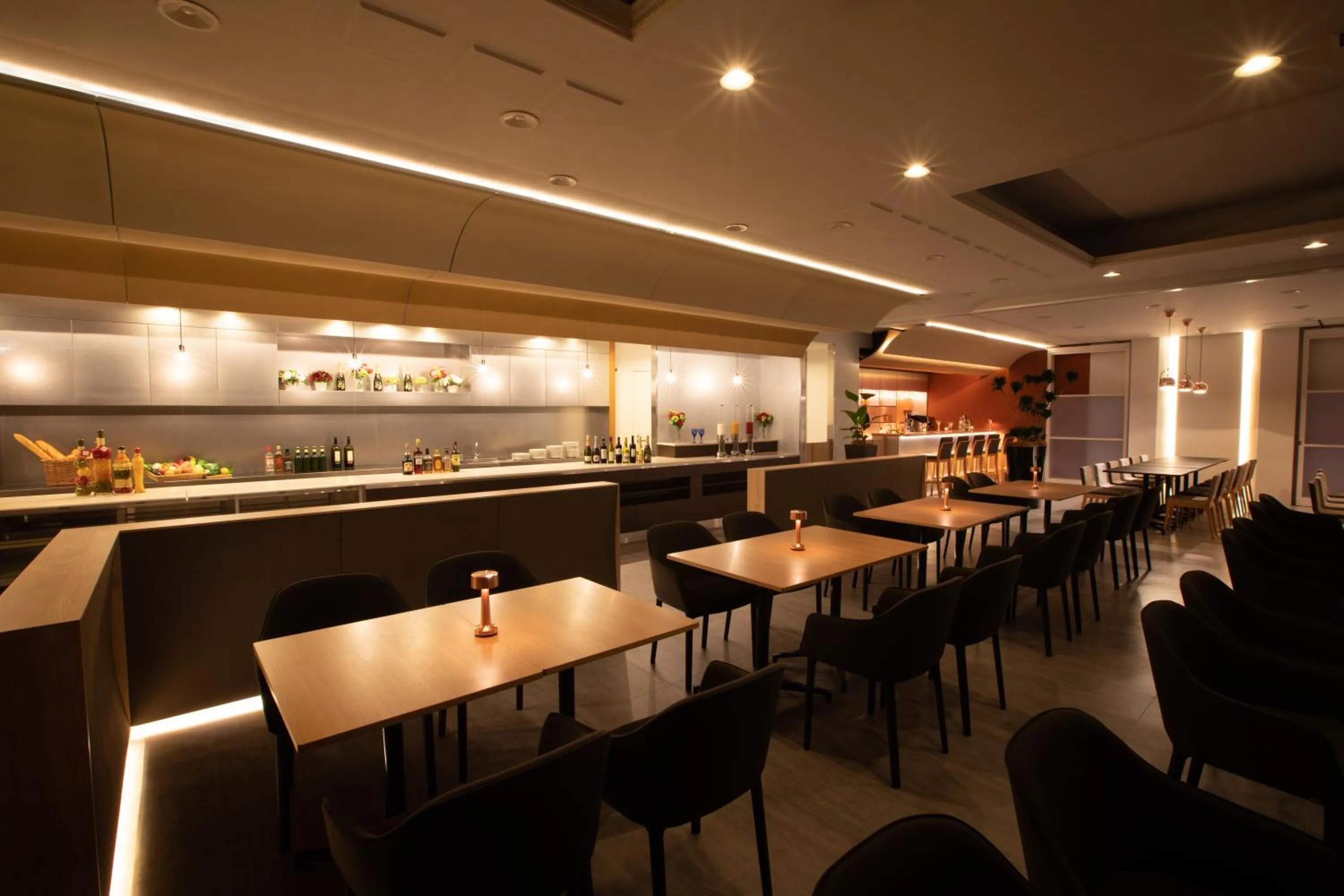 Restaurant/places to eat in Hotel Bellclassic Tokyo