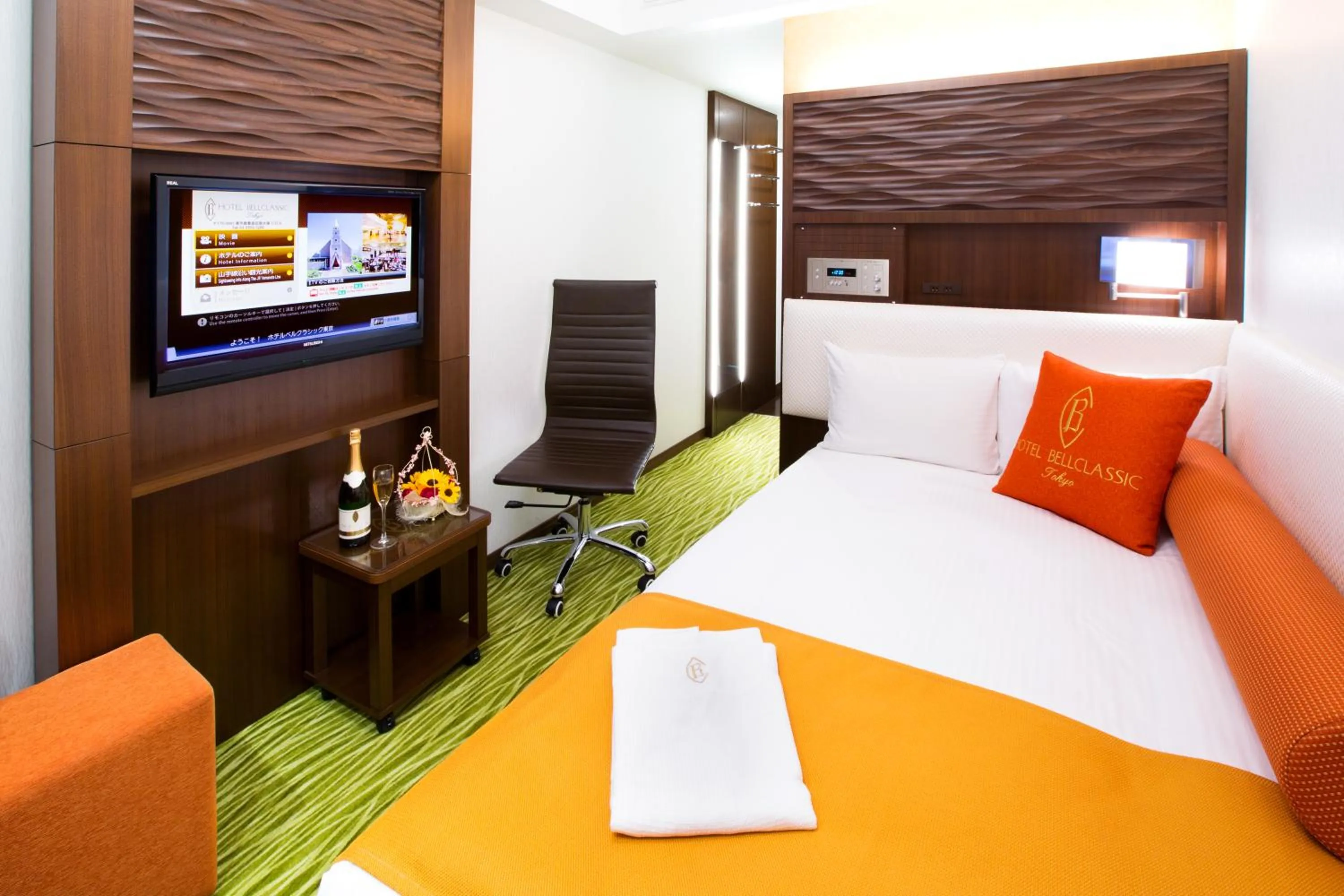 Bedroom, Bed in Hotel Bellclassic Tokyo