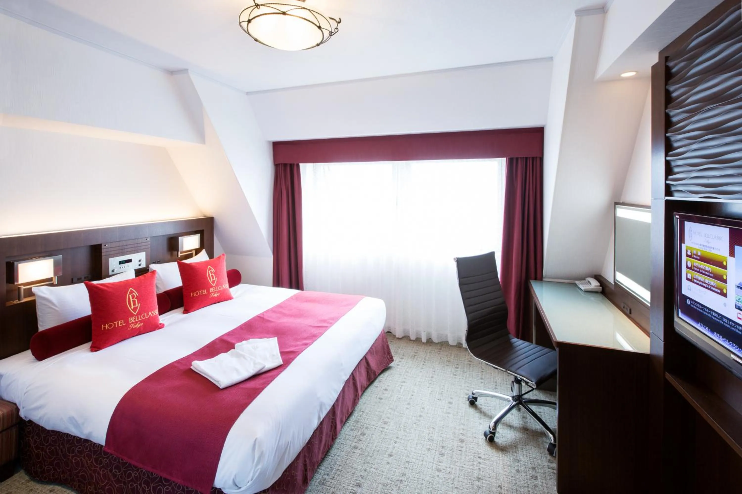 Bedroom, Bed in Hotel Bellclassic Tokyo