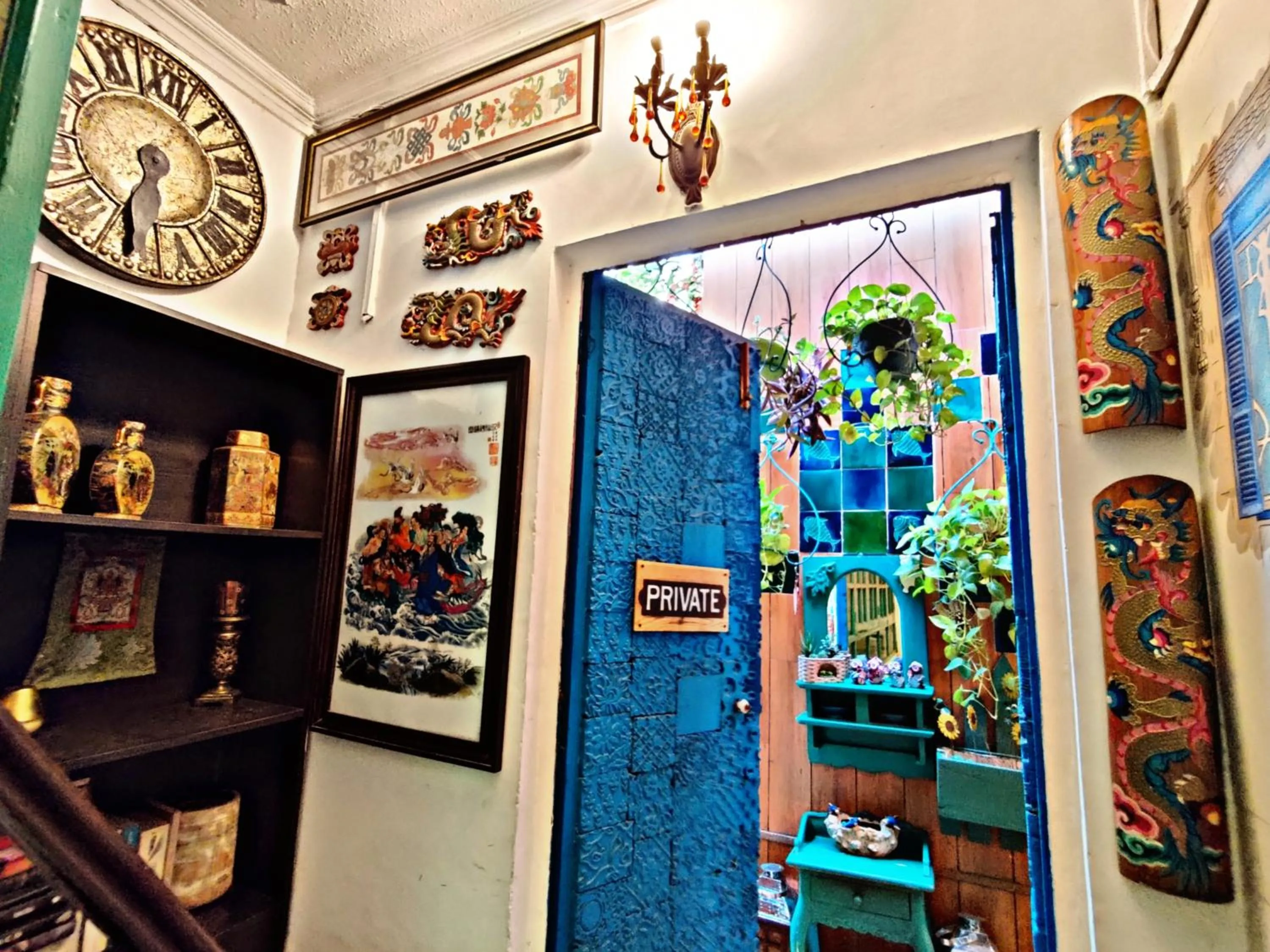 Decorative detail in On The House - Bed and Breakfast