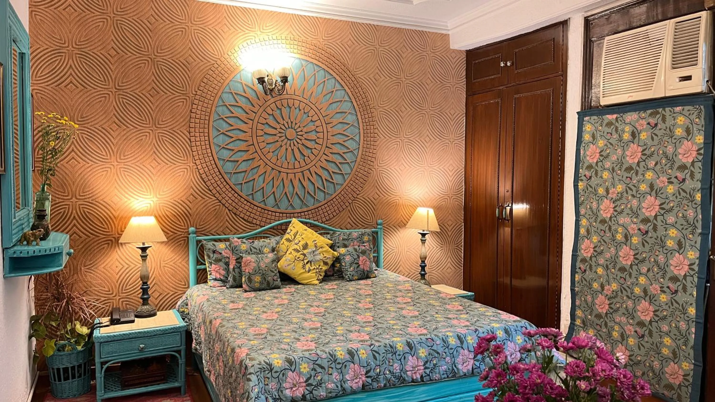 Bed in On The House - Bed and Breakfast