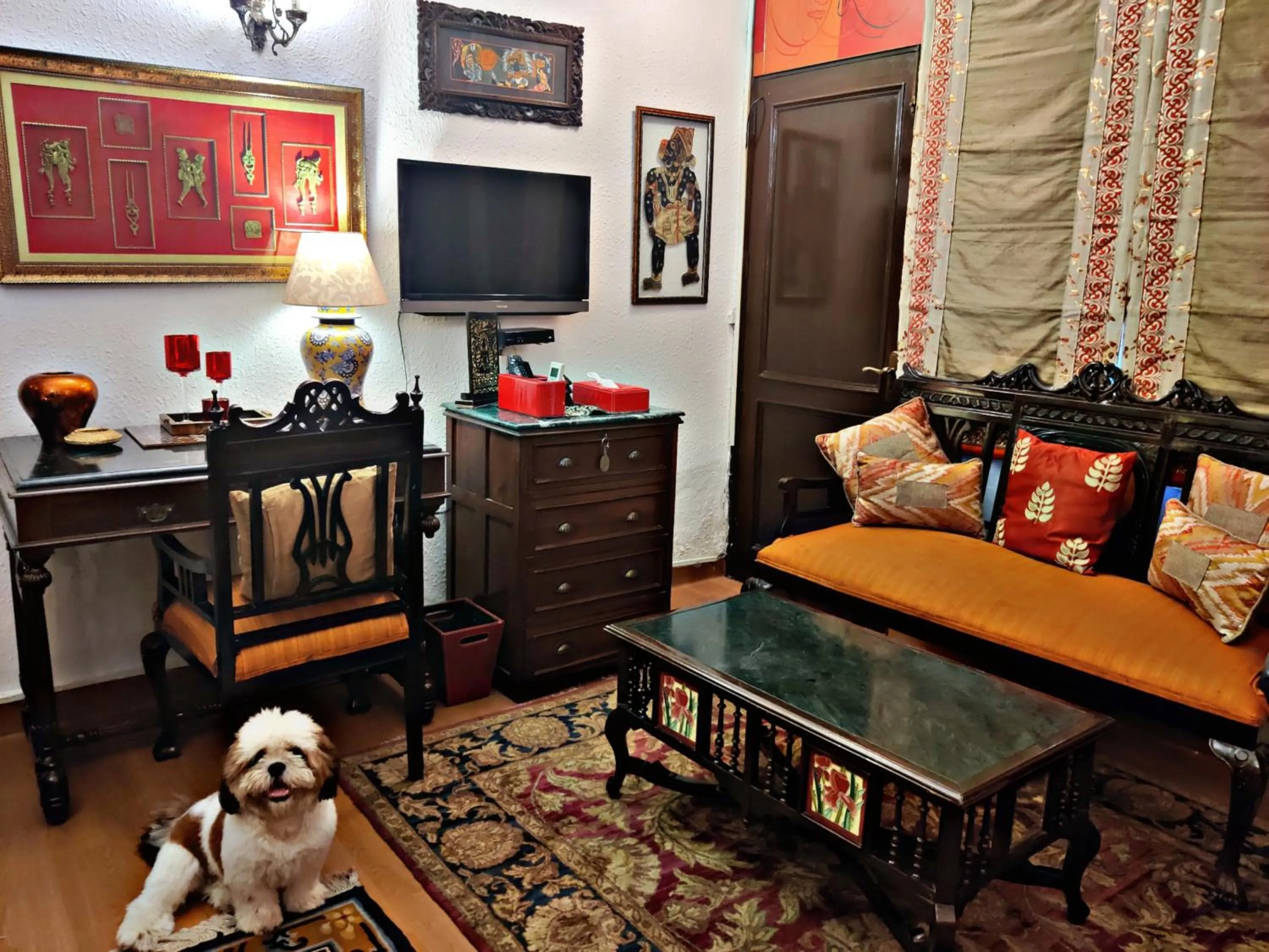 Seating area in On The House - Bed and Breakfast