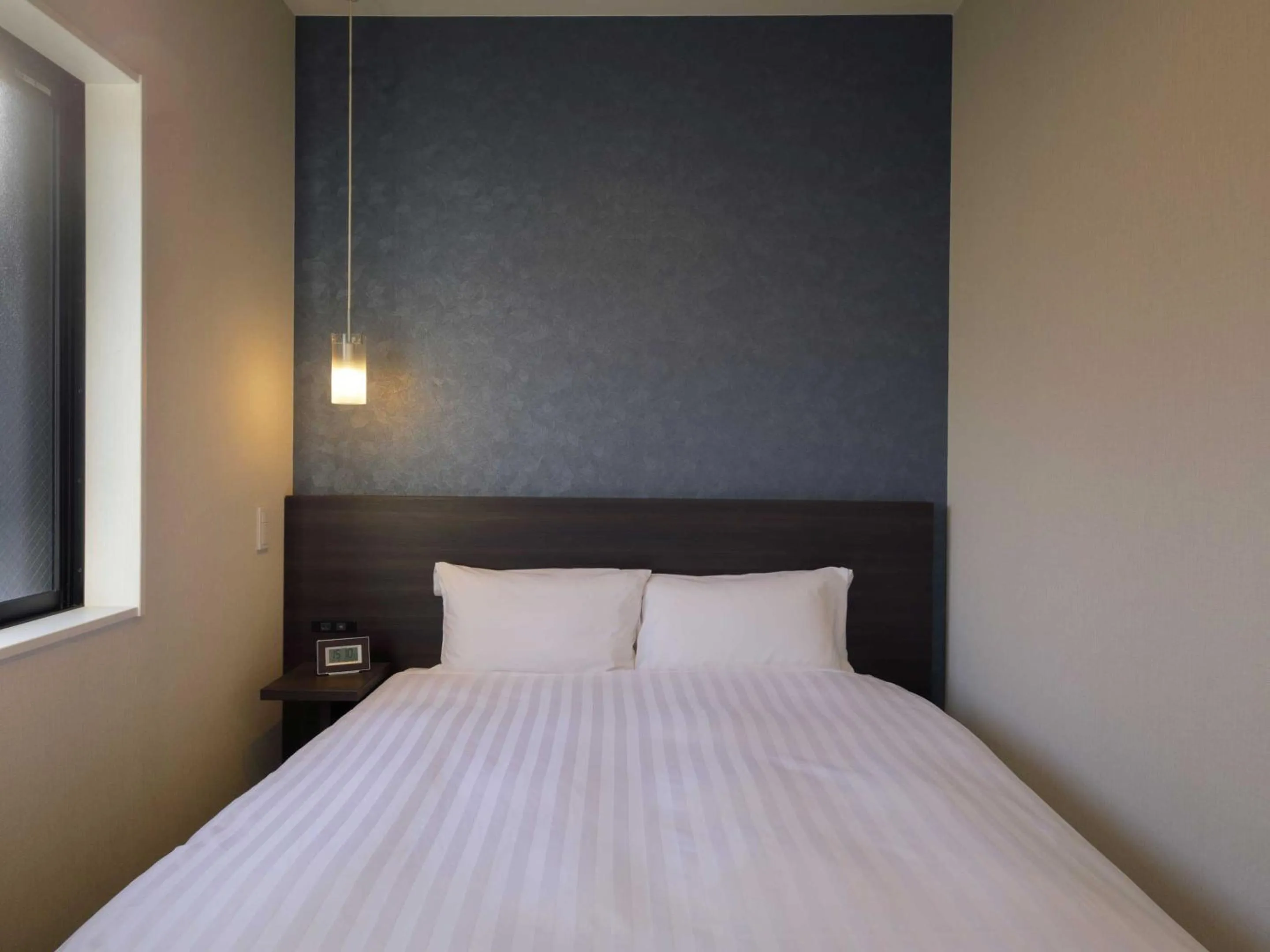 Bed in Smart Place Inn Kyoto Shijo Omiya Station