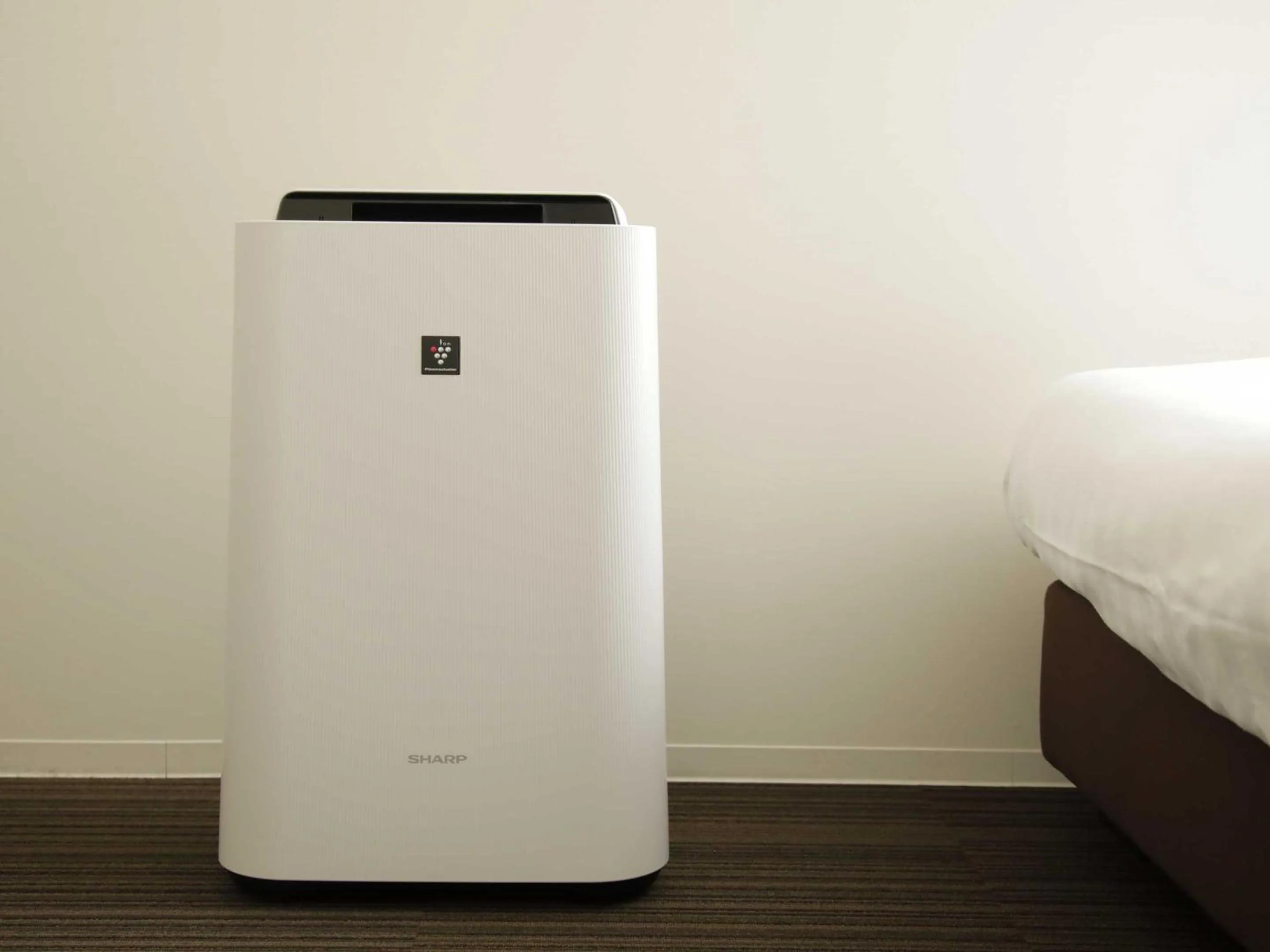 Photo of the whole room in Smart Place Inn Kyoto Shijo Omiya Station