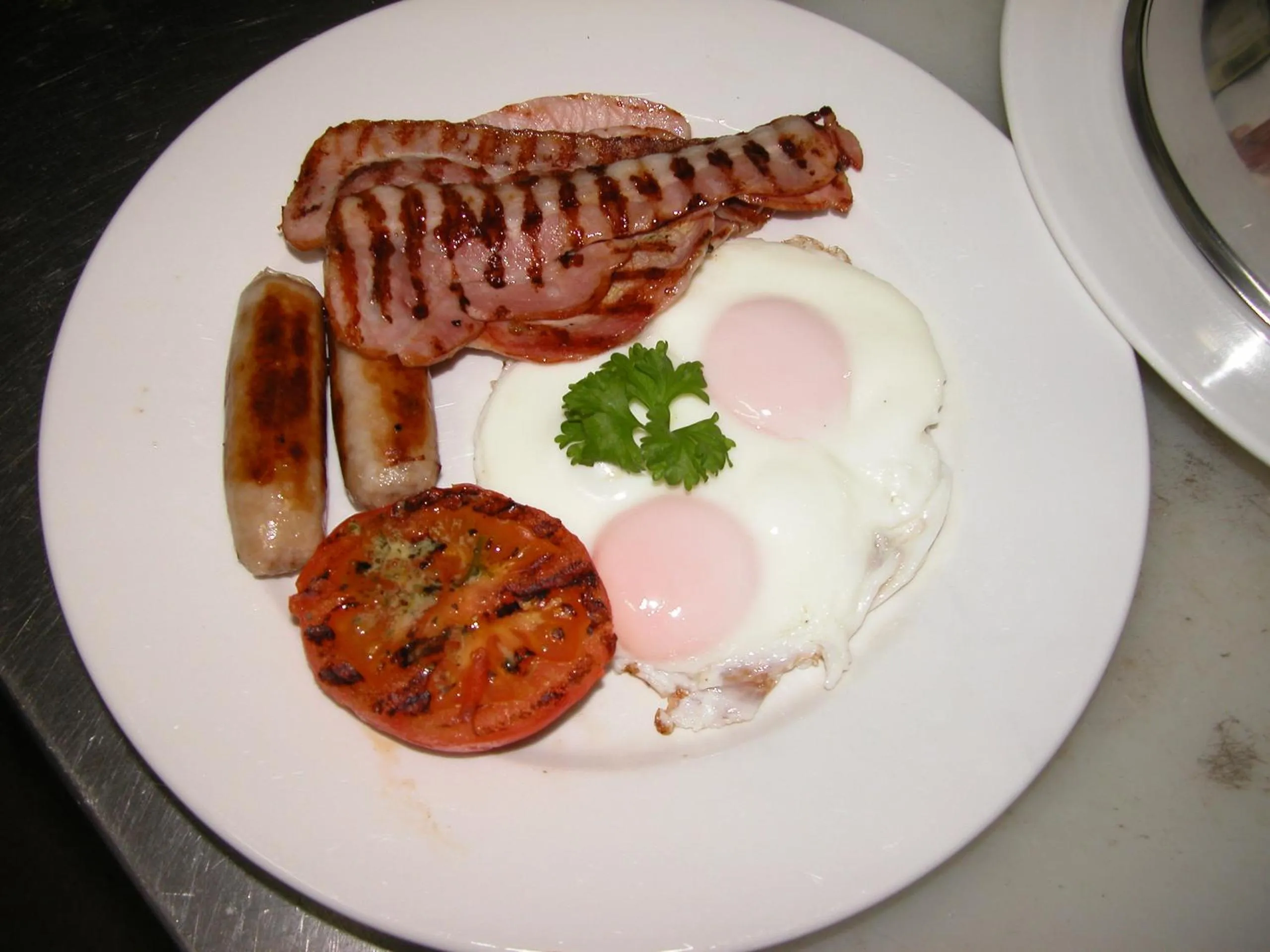 Food and drinks in Kookaburra Motel Yungaburra