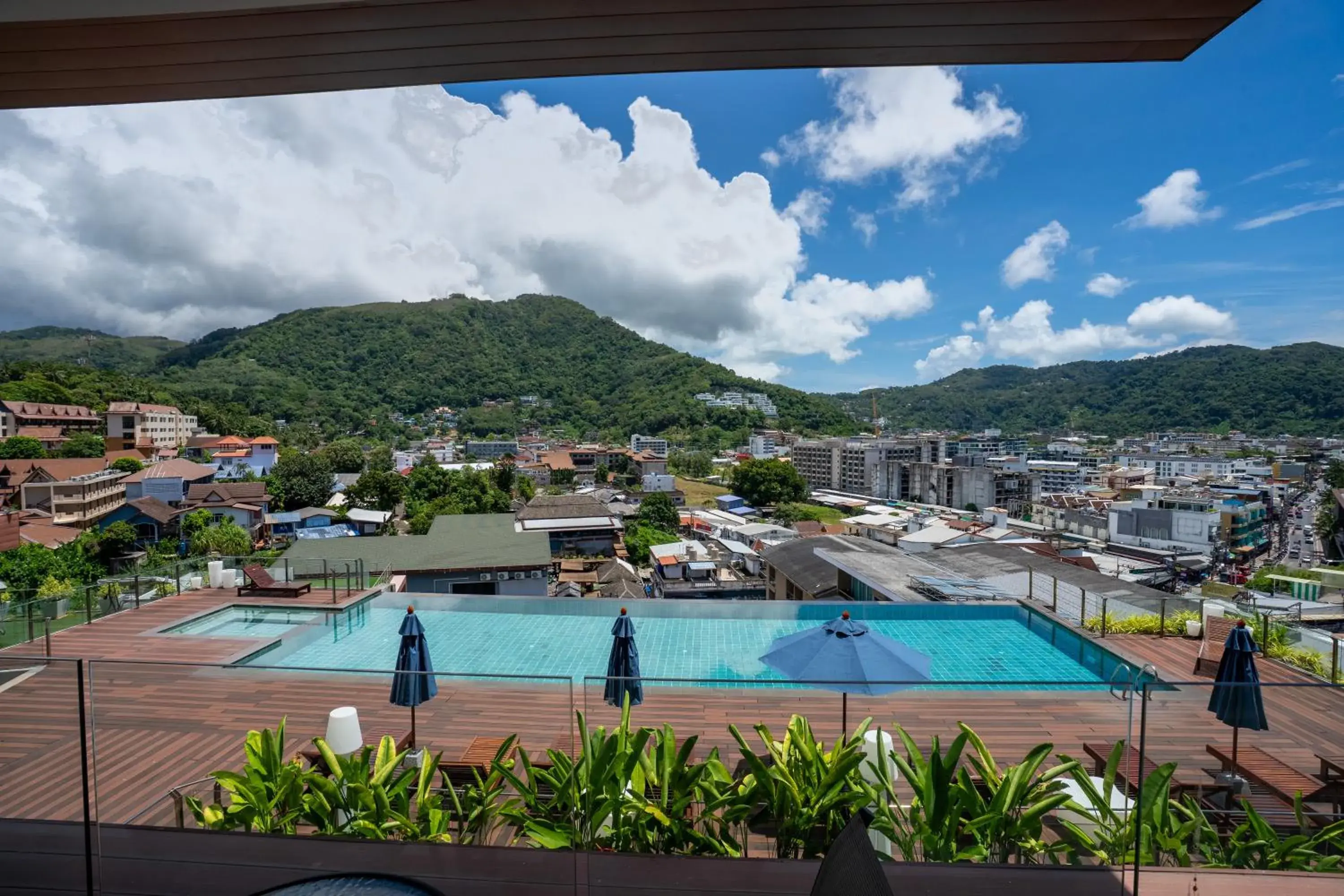 Two-Bedroom Apartment with Pool View in Q Kata Residence Two-Bedroom Apartment with Pool View in Q Kata Residence