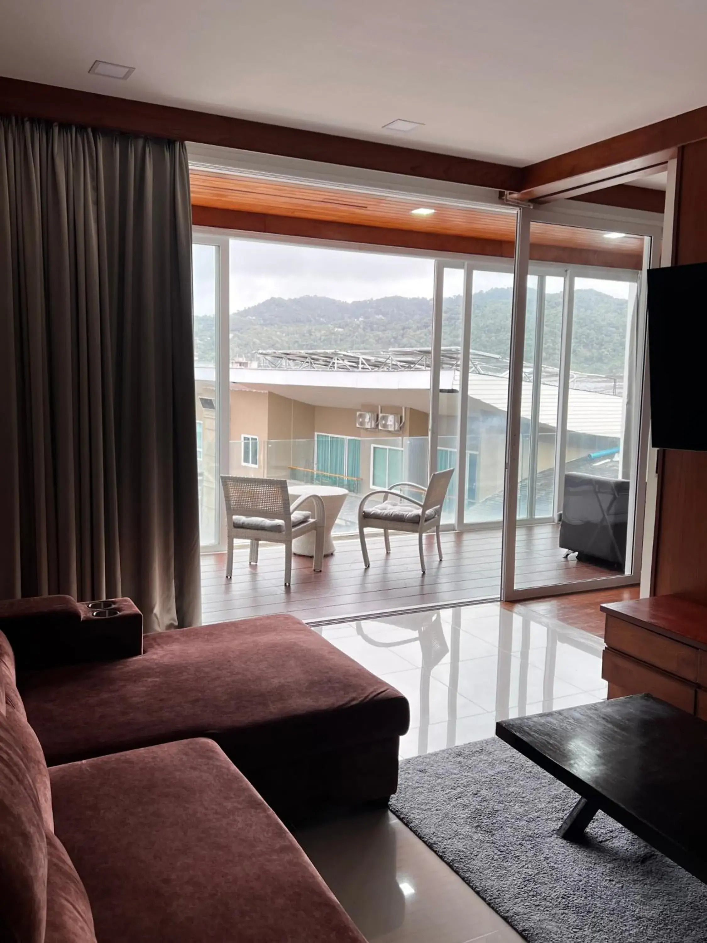 Two-Bedroom Family Apartment in Q Kata Residence Two-Bedroom Family Apartment in Q Kata Residence