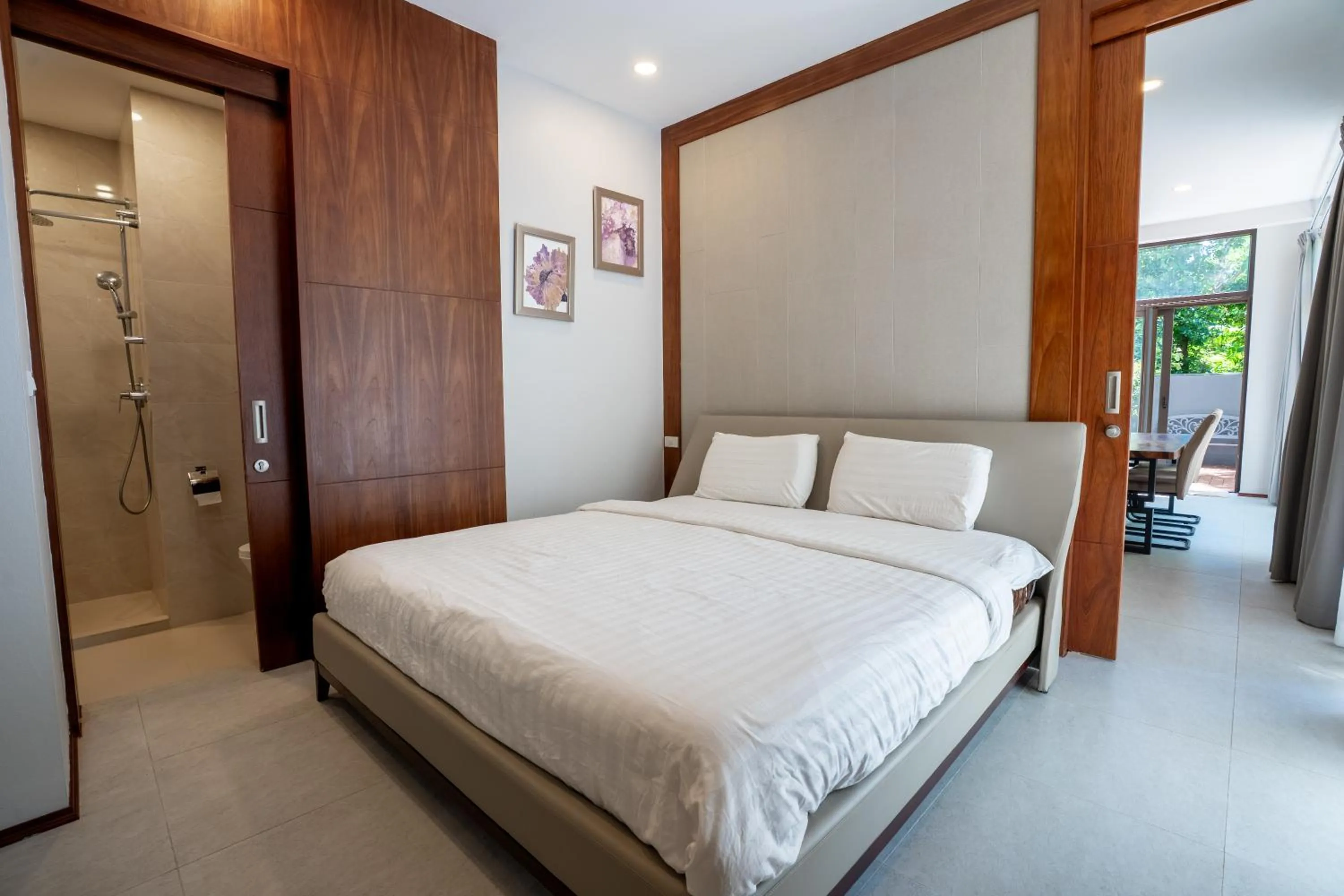Bed in Q Kata Residence