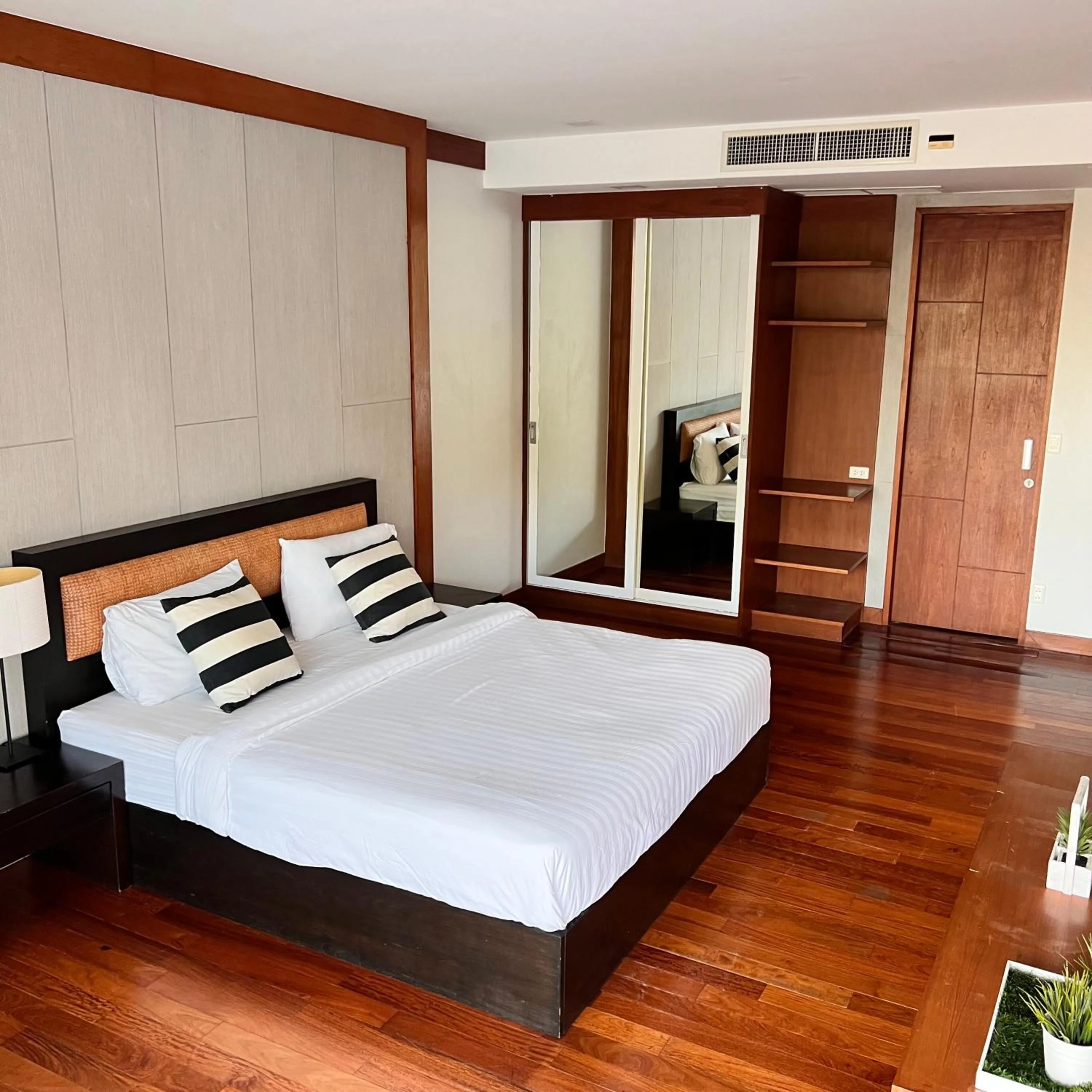 Bed in Q Kata Residence