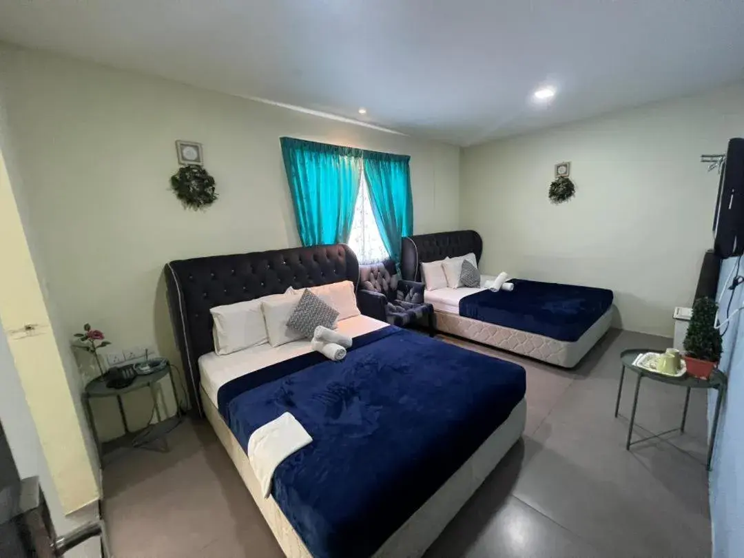 Family Room (4 Adults) in The Tree Boutique Hotel Family Room (4 Adults) in The Tree Boutique Hotel