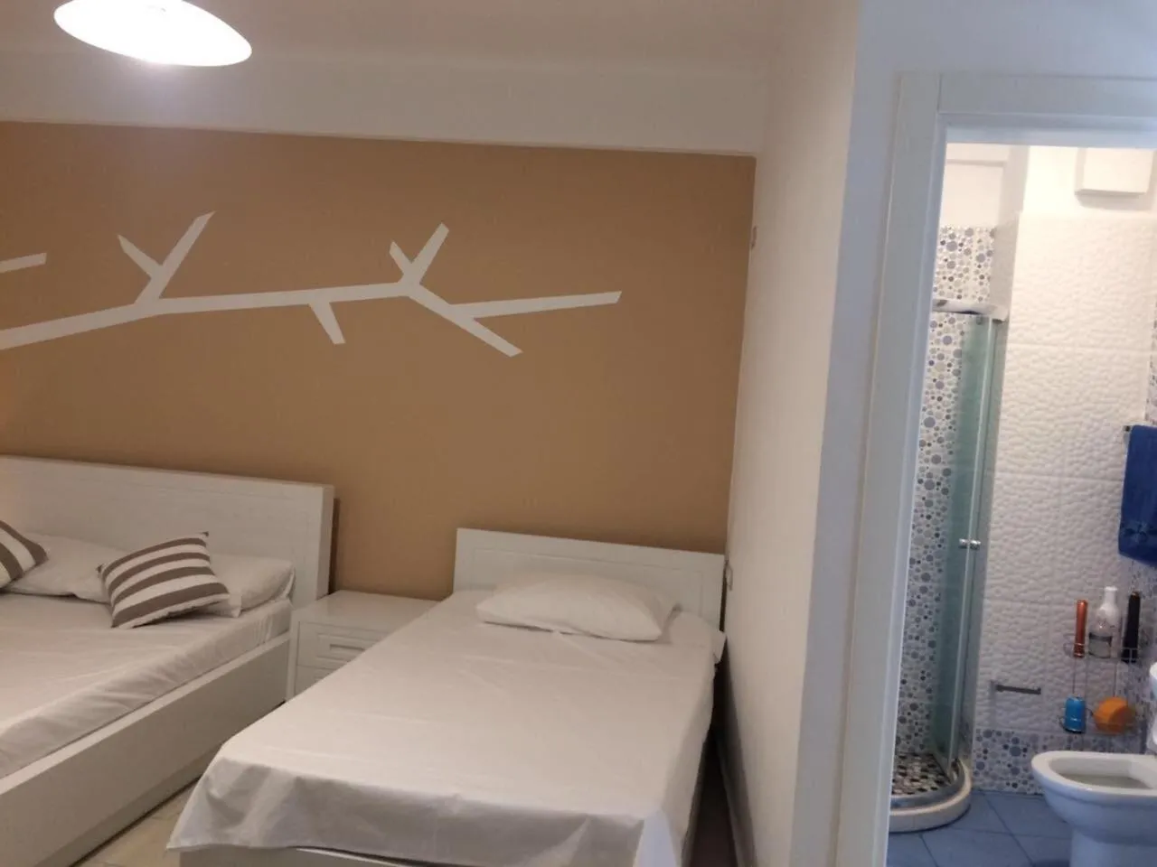 Bed in Aldi`s Guest House