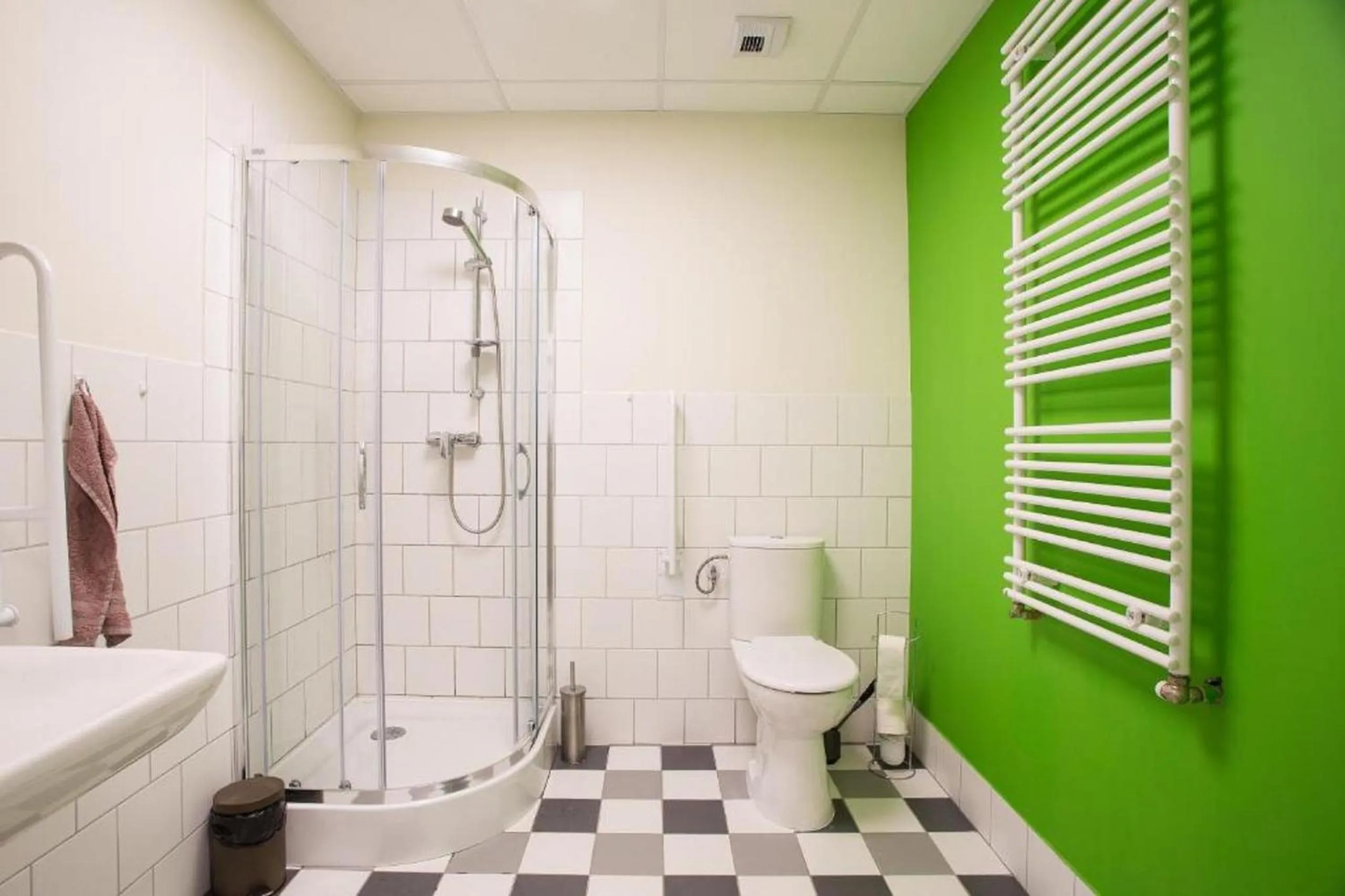 Bathroom in Moon Hostel Poznań