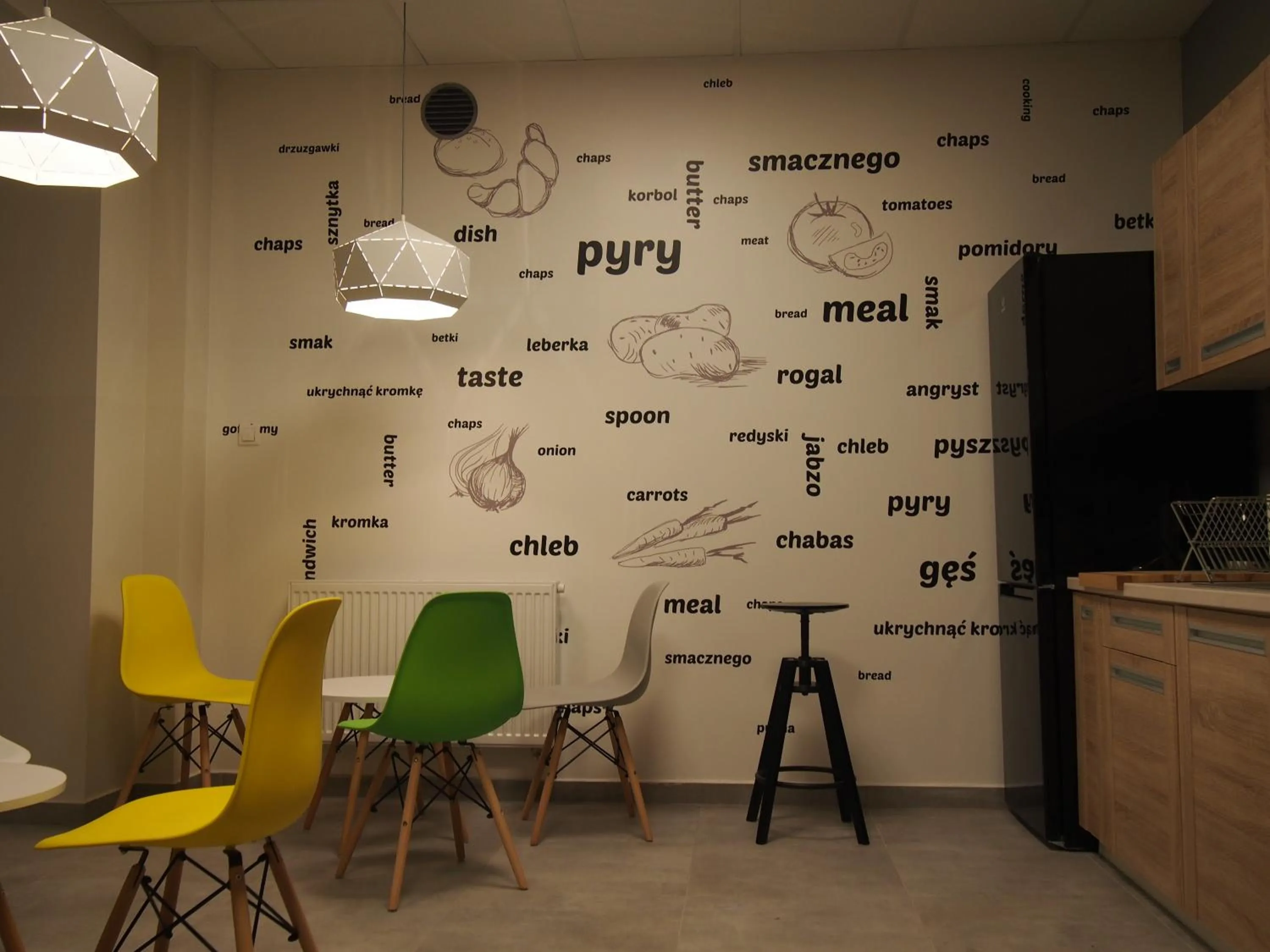 Food and drinks in Moon Hostel Poznań