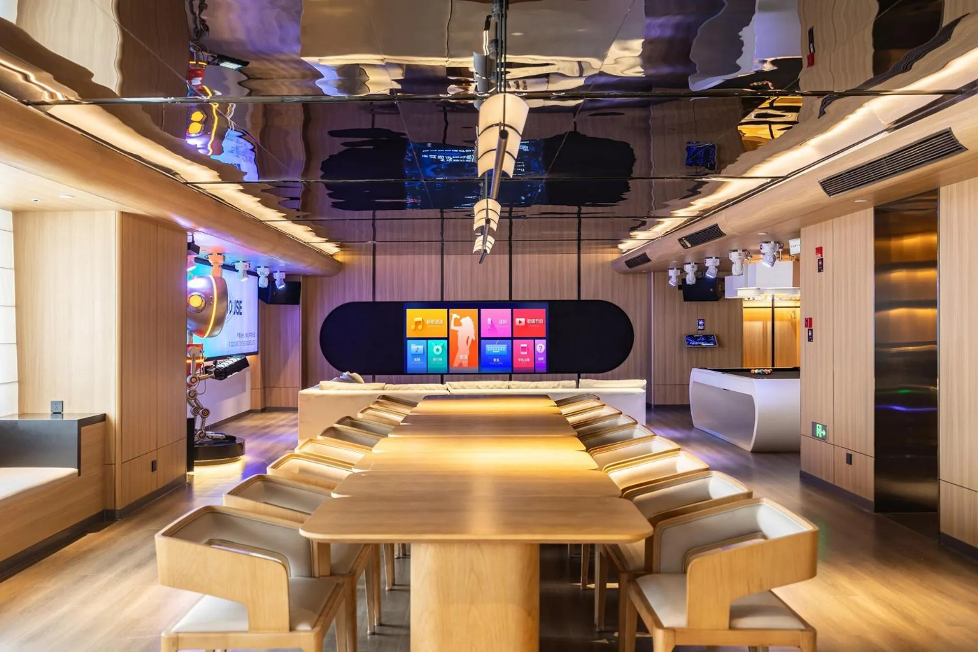 Entertainment in Deyang Hamring Hotel