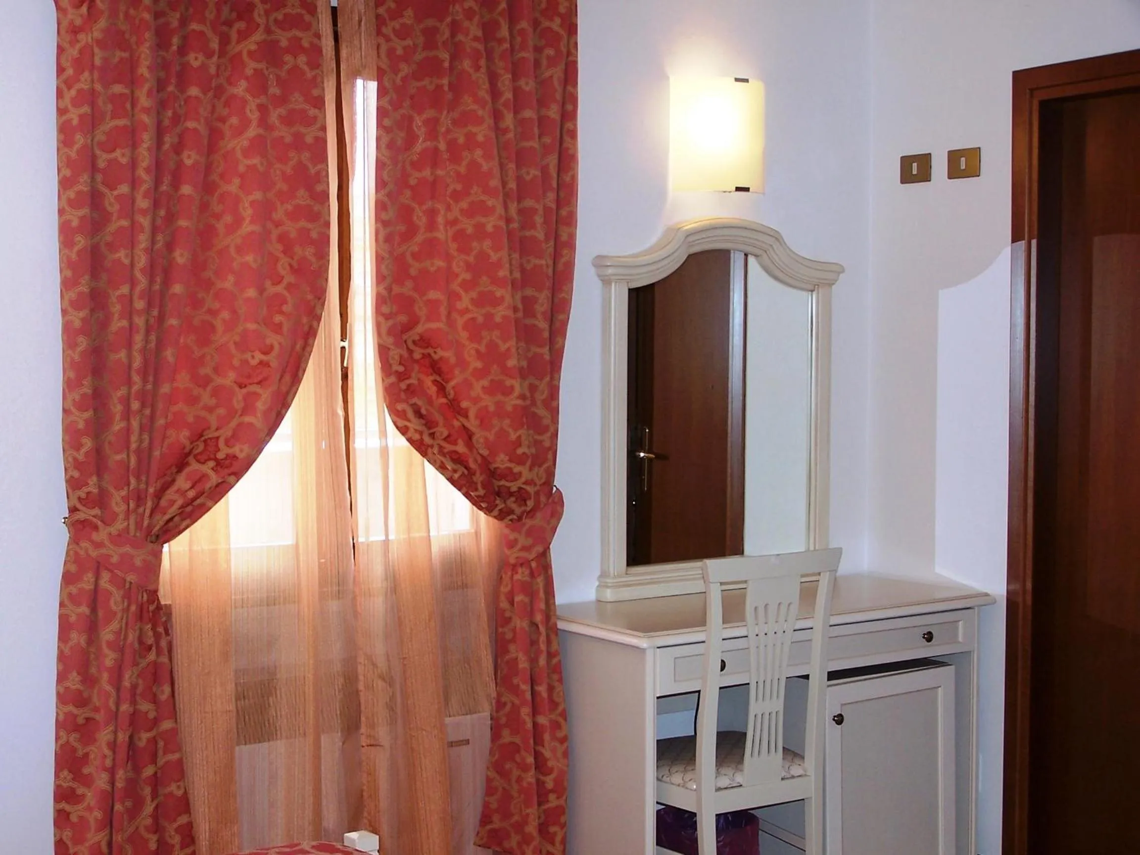 Day in Hotel Carancini