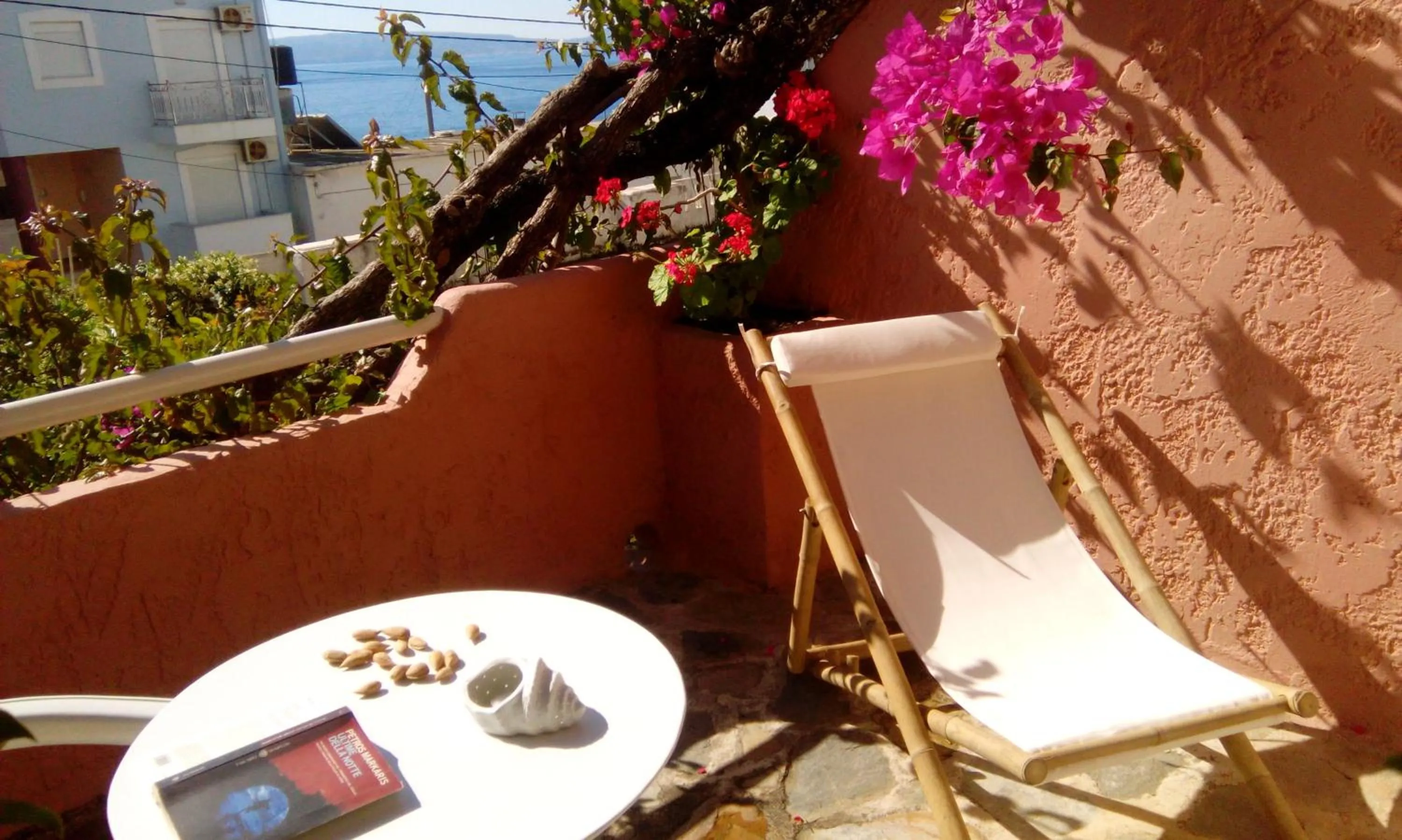 Balcony/Terrace in Idi