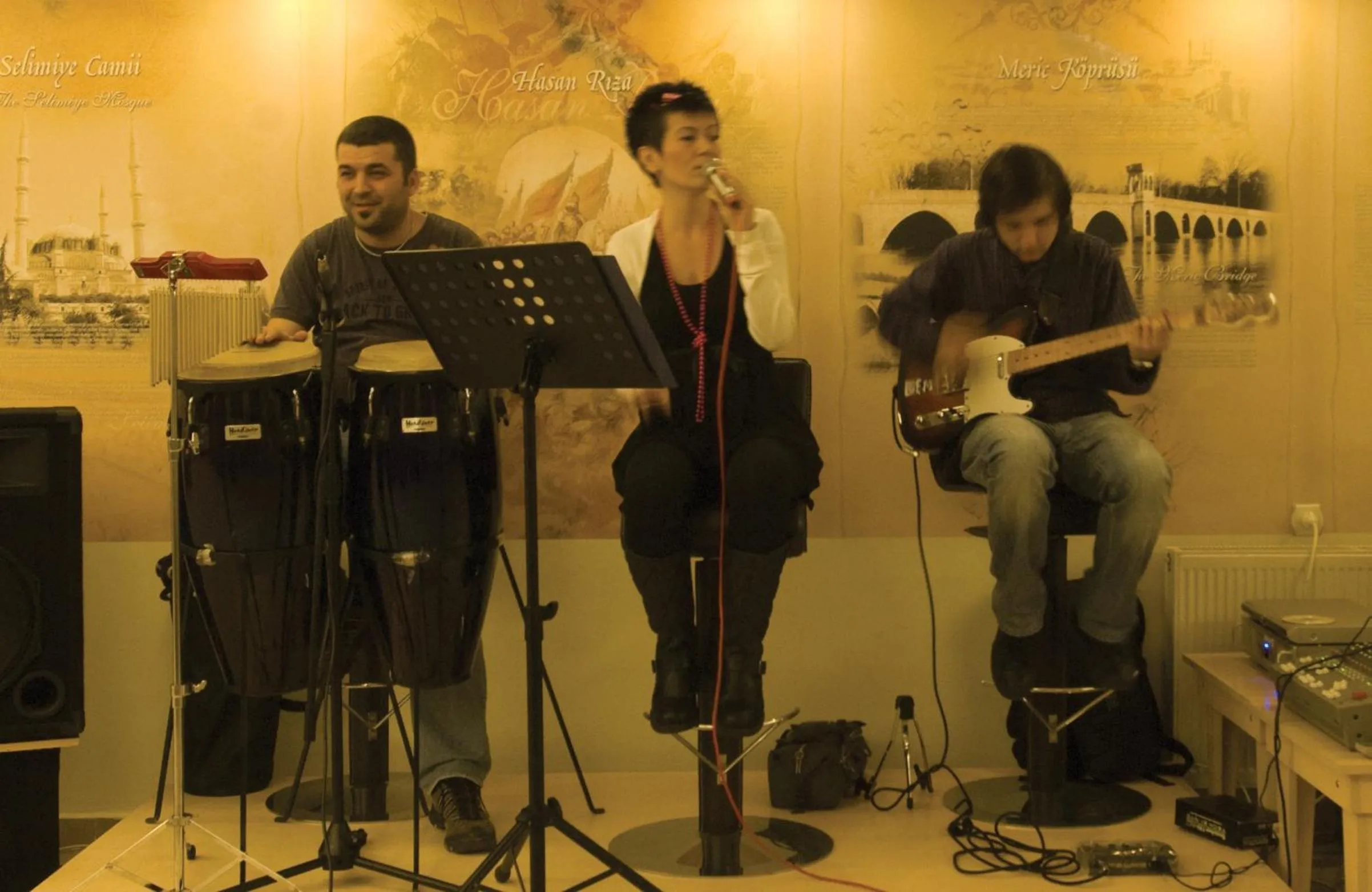 Restaurant/places to eat in Hotel Simsek