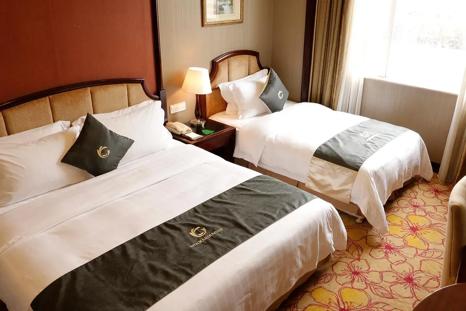 Bed in The Royal Marina Plaza Hotel Guangzhou Bed in The Royal Marina Plaza Hotel Guangzhou