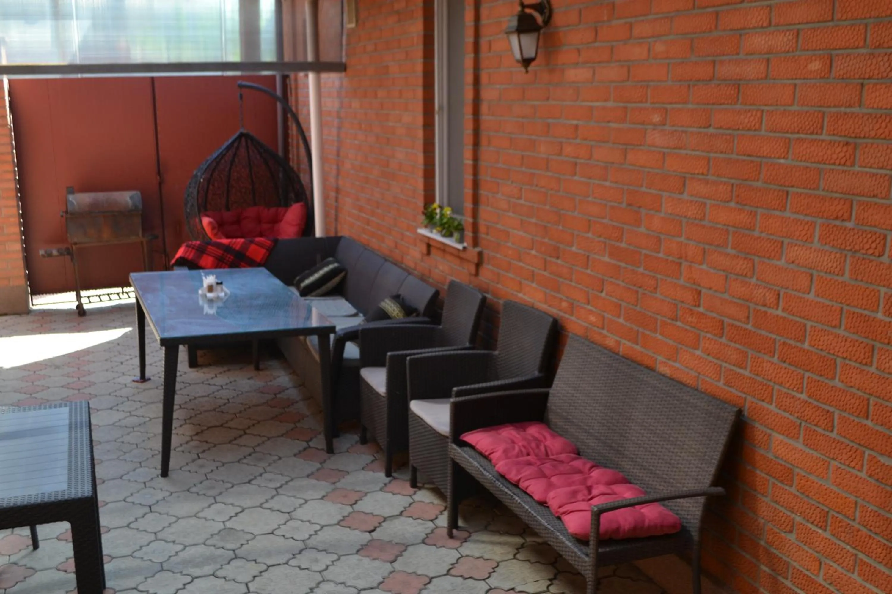 Like Home Hostel & TOURS