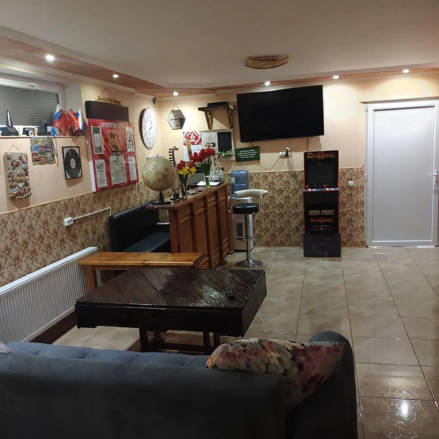 Like Home Hostel & TOURS