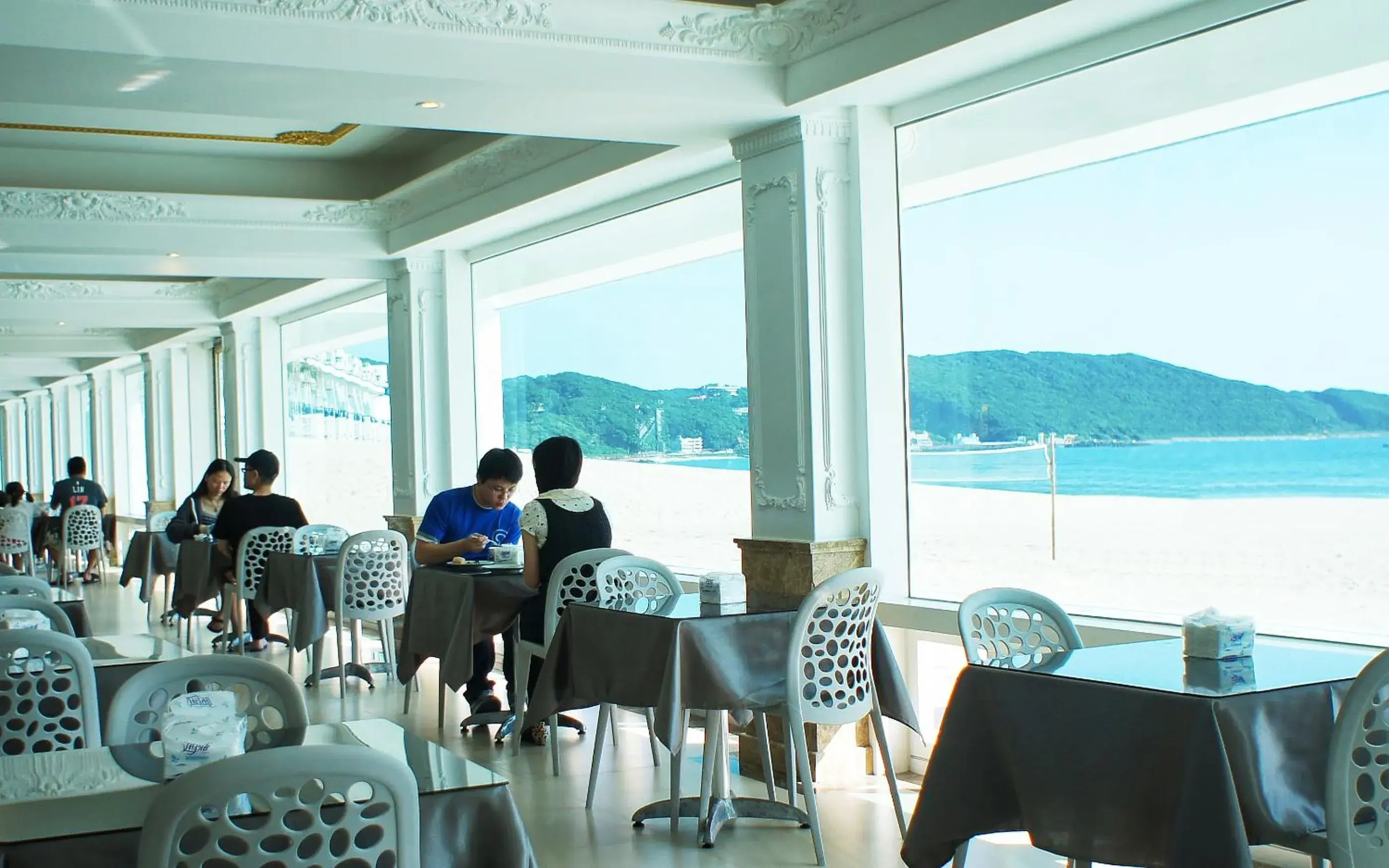 Breakfast, Restaurant/Places to Eat in White House Hot Spring Beach Resort