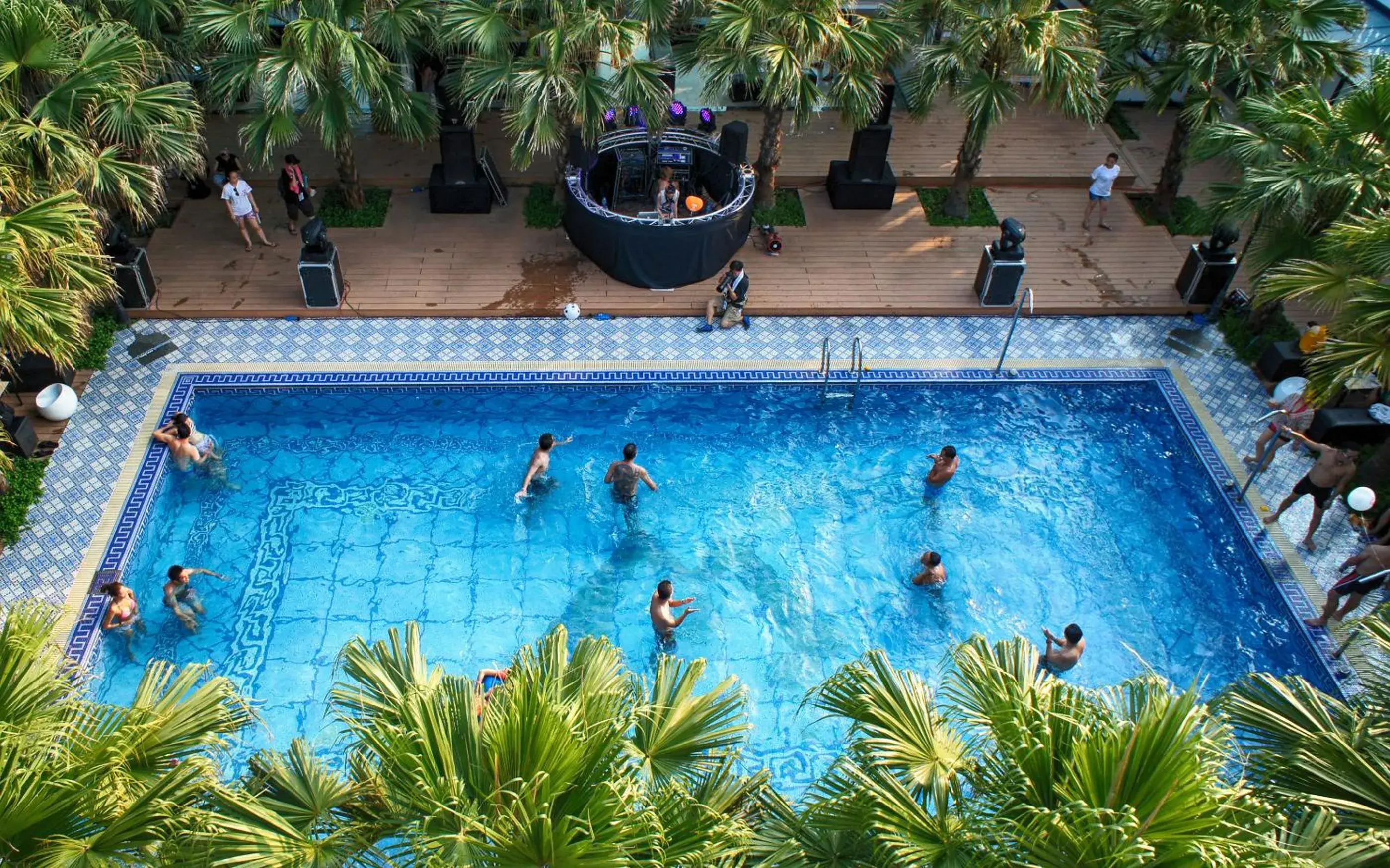 Swimming pool, Pool View in White House Hot Spring Beach Resort