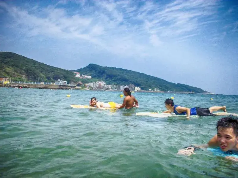 Sports in White House Hot Spring Beach Resort