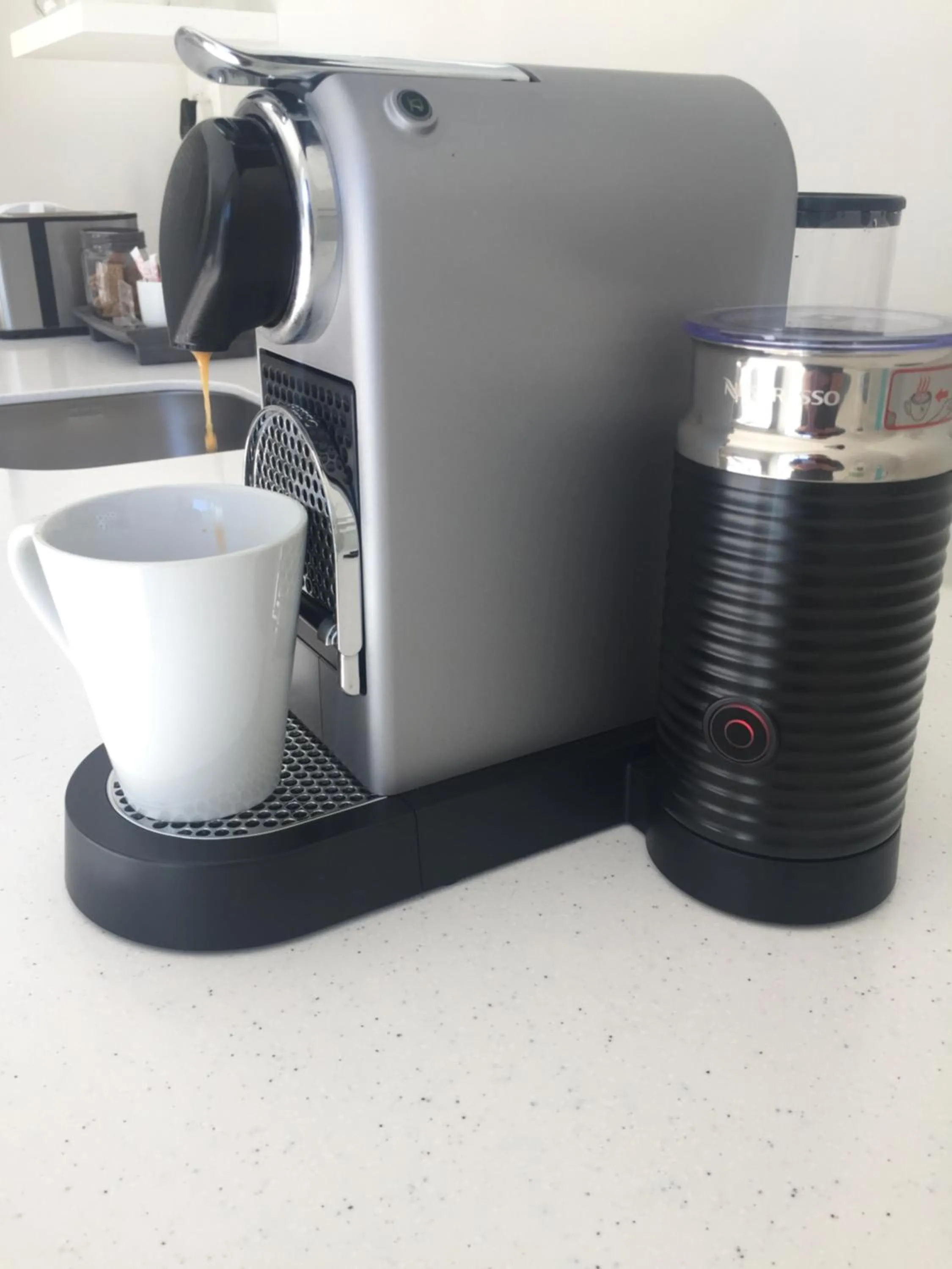 Coffee/tea facilities in A Riverbed Guesthouse