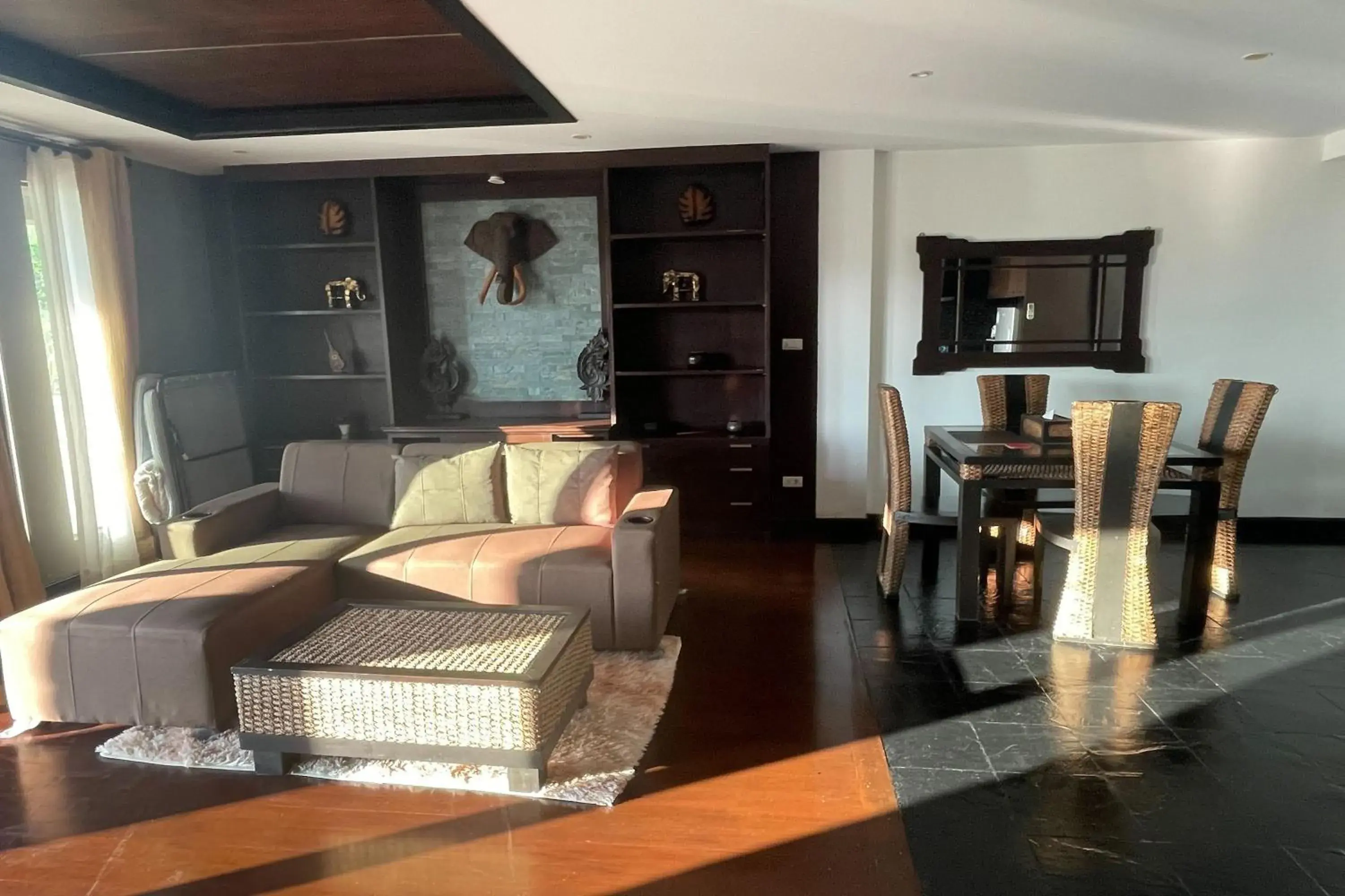 Living room in Kamala Villa Hill Living room in Kamala Villa Hill