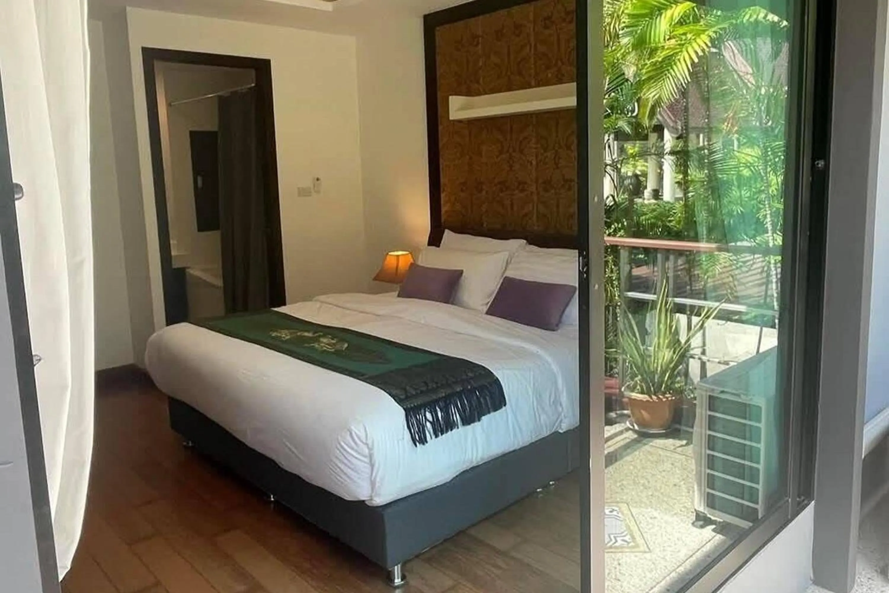 Bedroom, Bed in Kamala Villa Hill