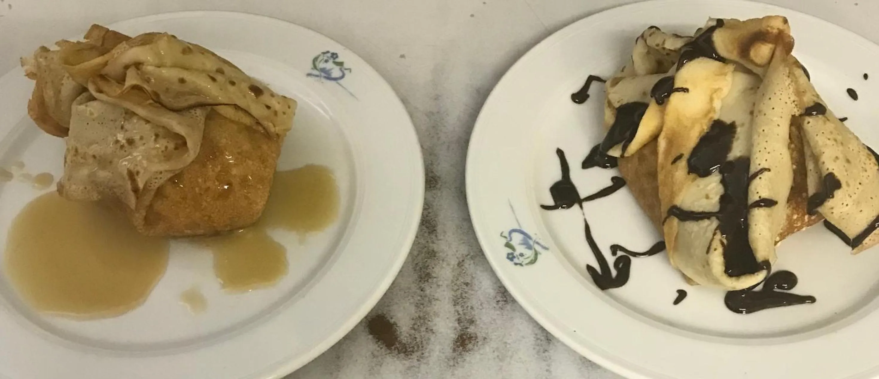 Meals in Hôtel Myosotis