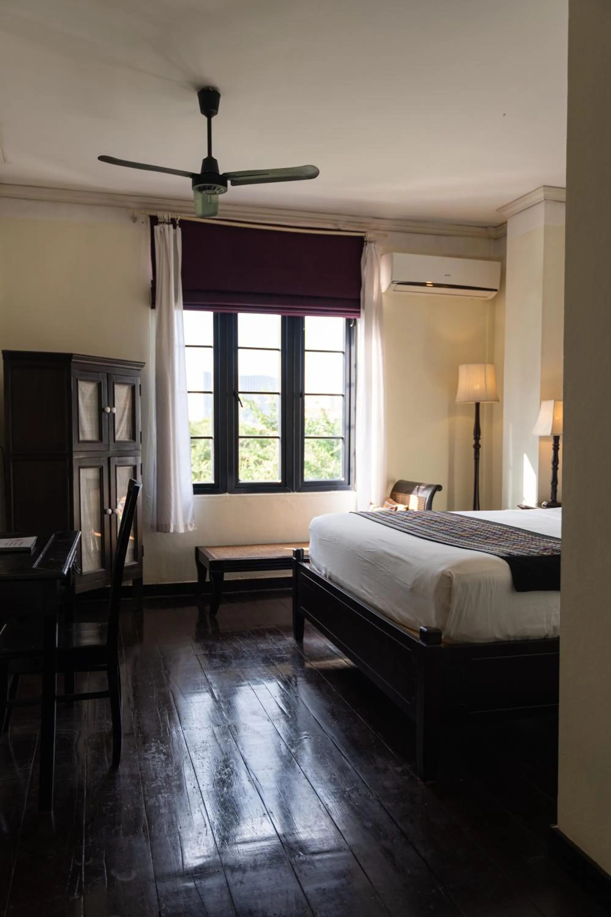 Bed in Hotel Khamvongsa