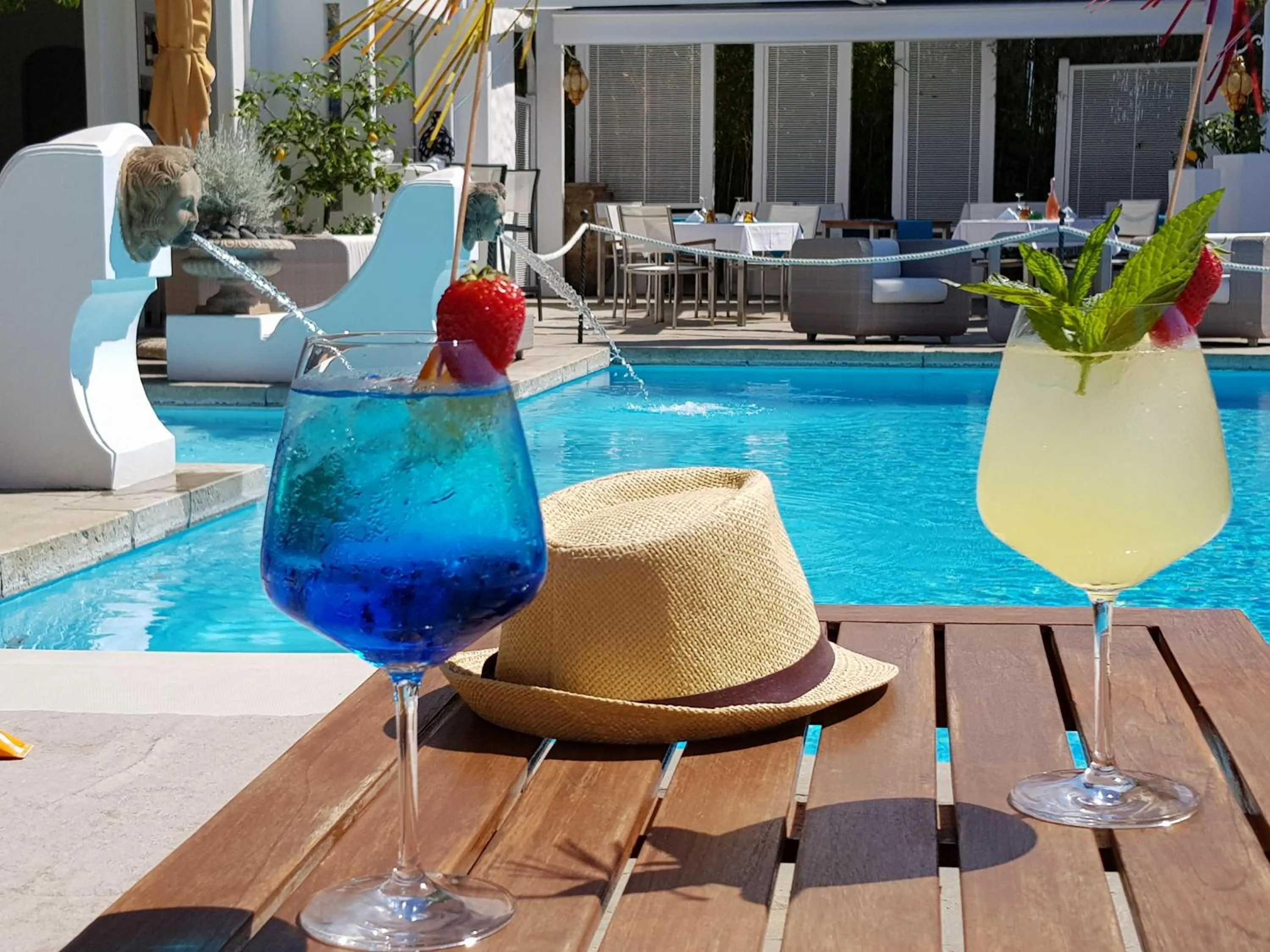 Swimming pool in Hotel Orsa Maggiore