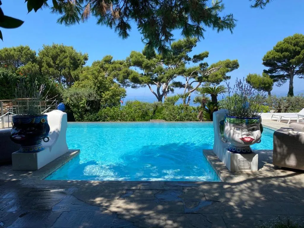 Swimming pool in Hotel Orsa Maggiore
