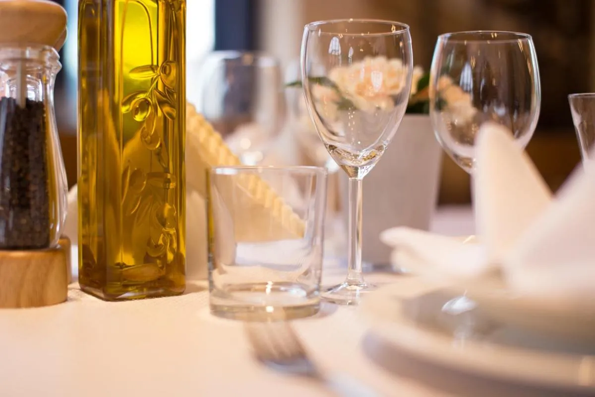 Restaurant/places to eat in Glas-Hotel 4*