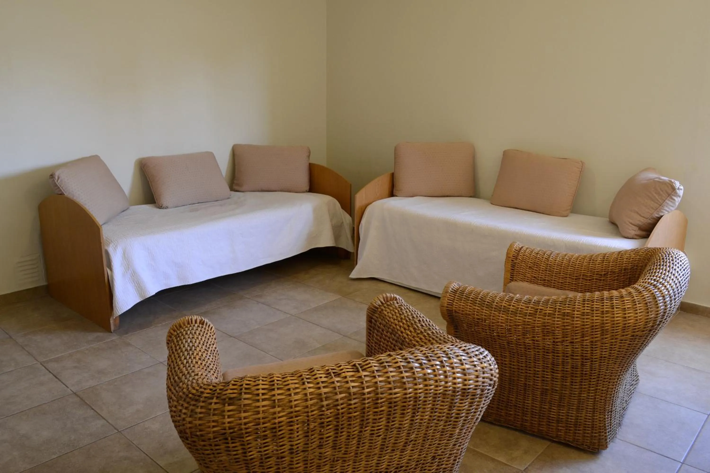 Living room in Apart Hotel Maue