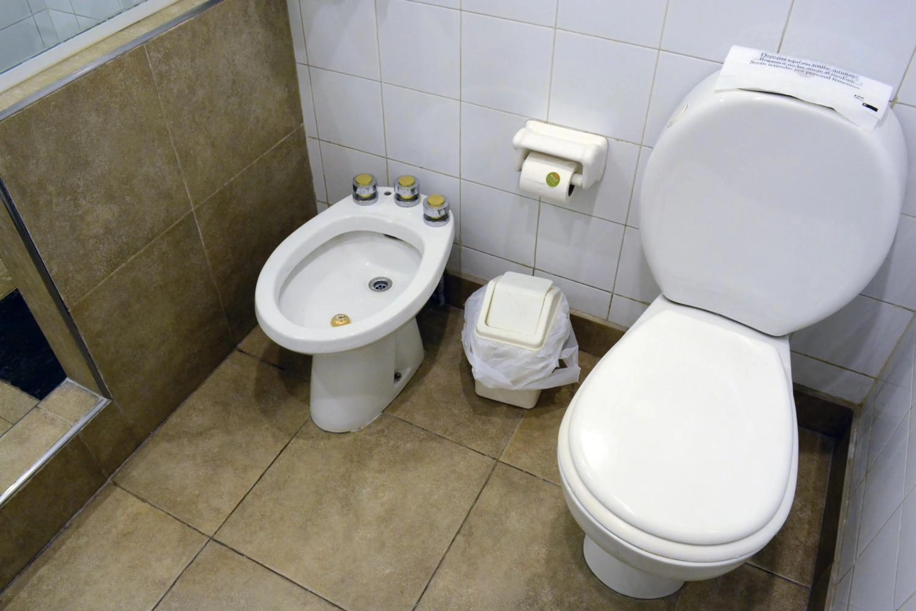 Shower in Apart Hotel Maue