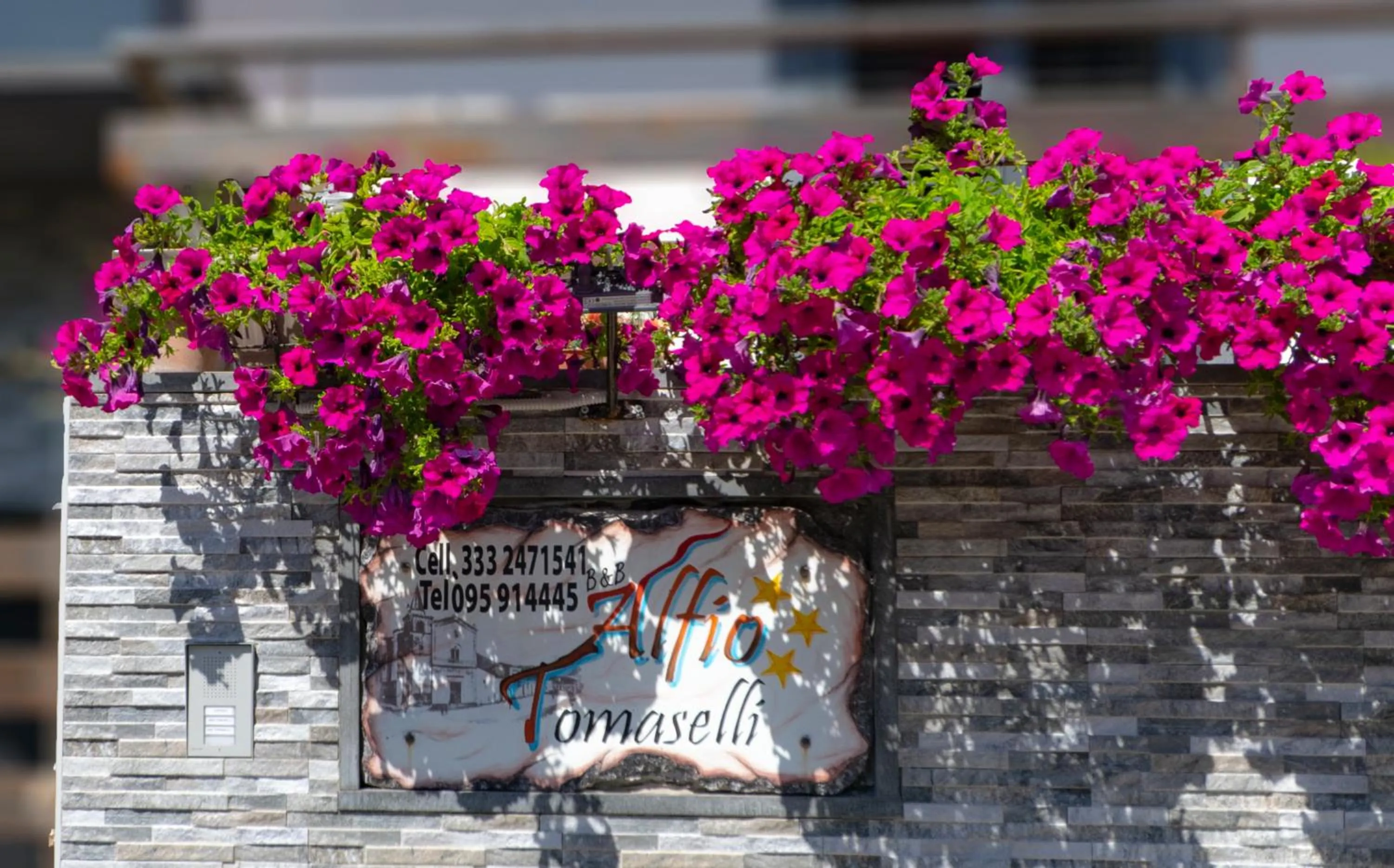 Property building in B&B Alfio Tomaselli