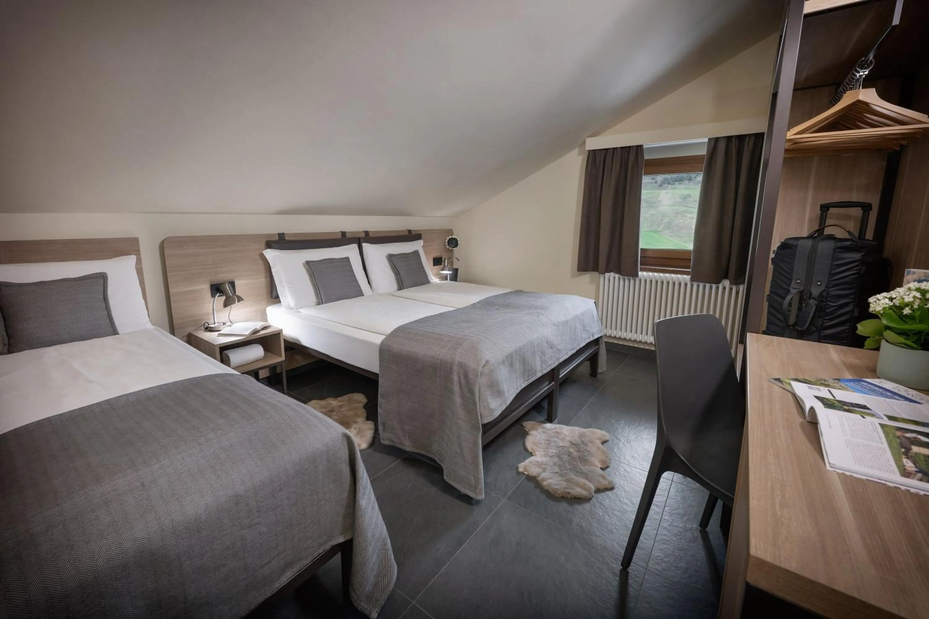 Bedroom, Bed in Hotel Loredana