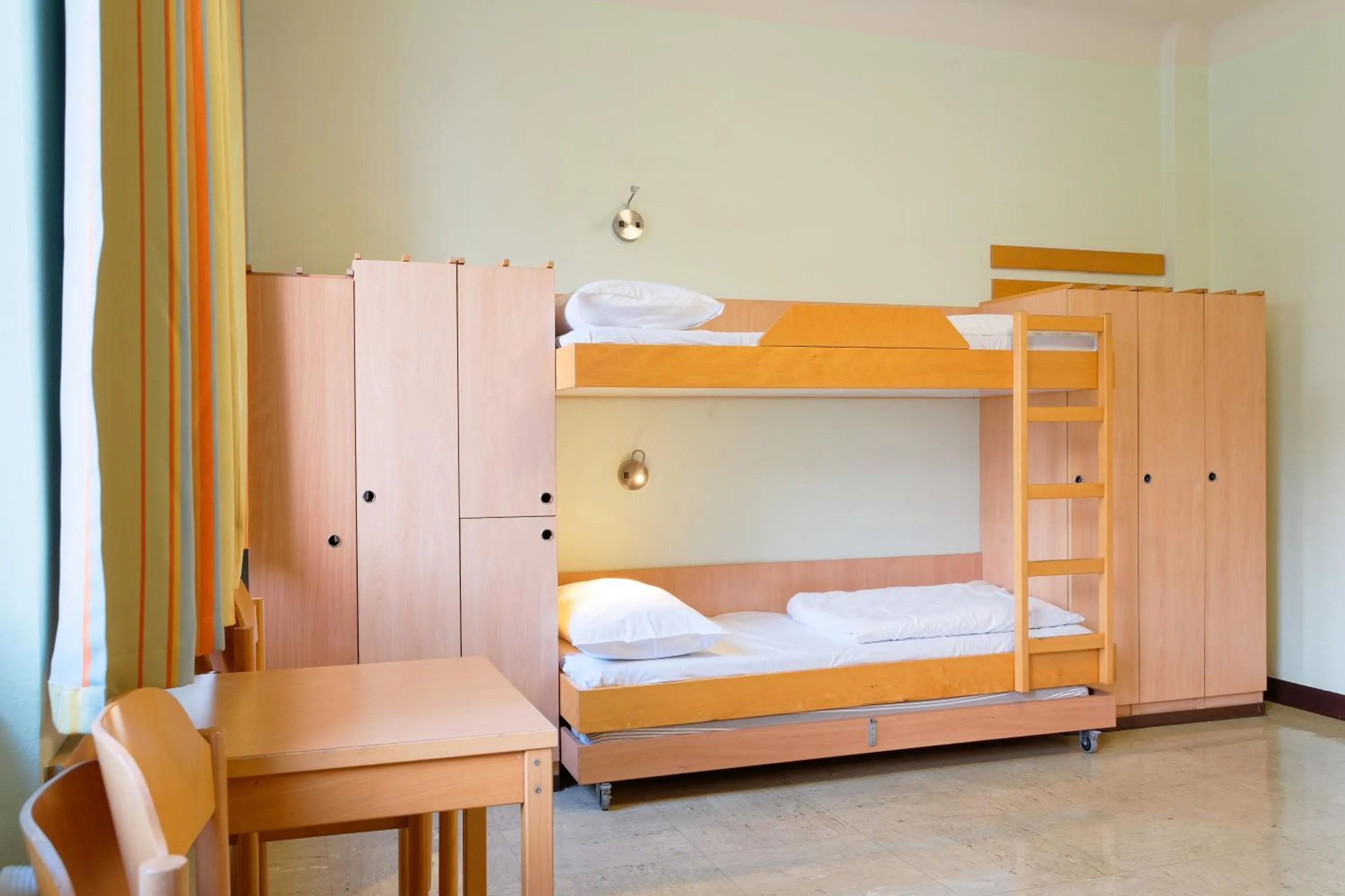 Bed in Jugendgästehaus Brigittenau &Brigittenau Youth Palace