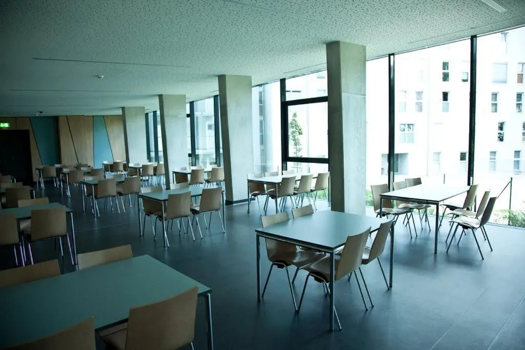 Restaurant/places to eat in Jugendgästehaus Brigittenau &Brigittenau Youth Palace